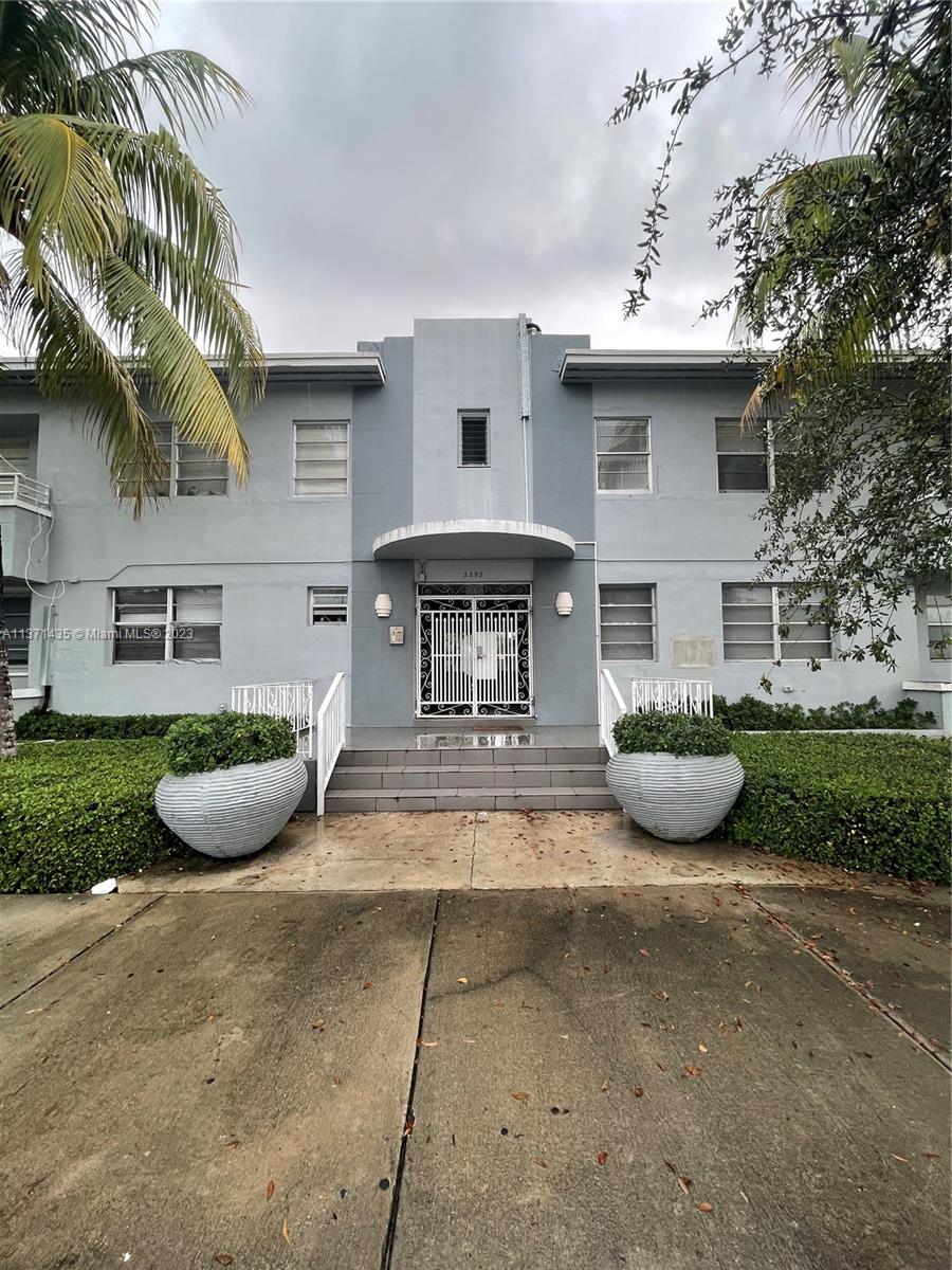 BAYSHORE PLAZA UNIT NO 2 - Residential Lease