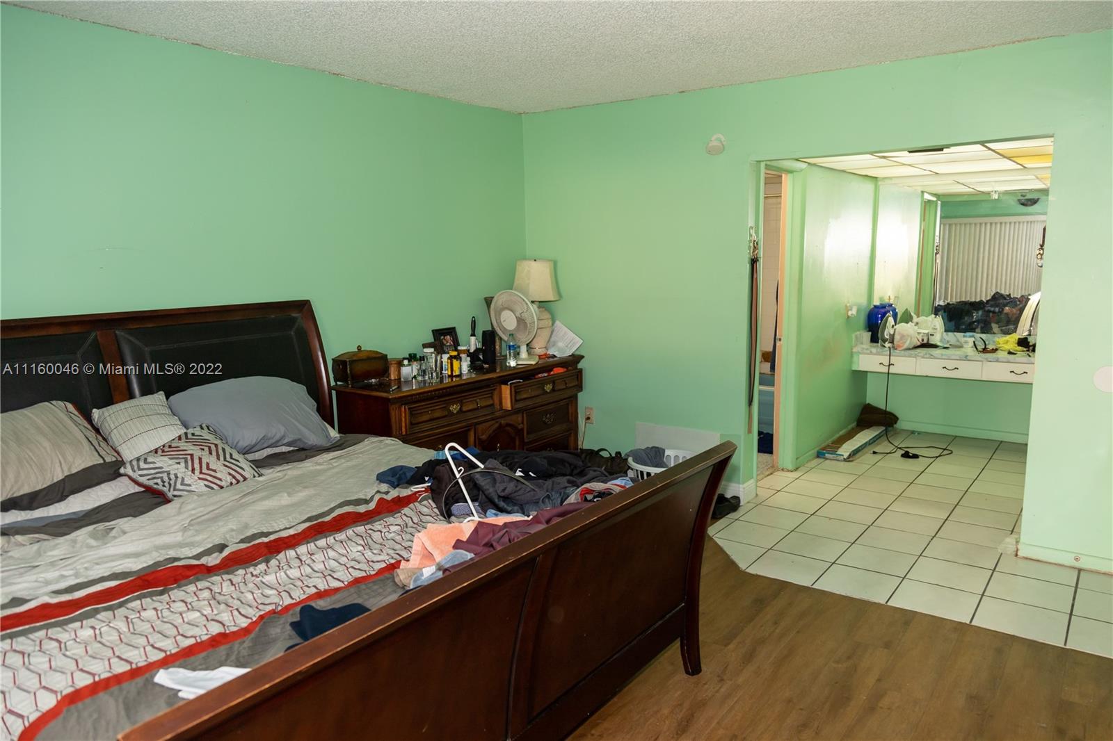 KENDALL HEIGHTS CONDO - Residential