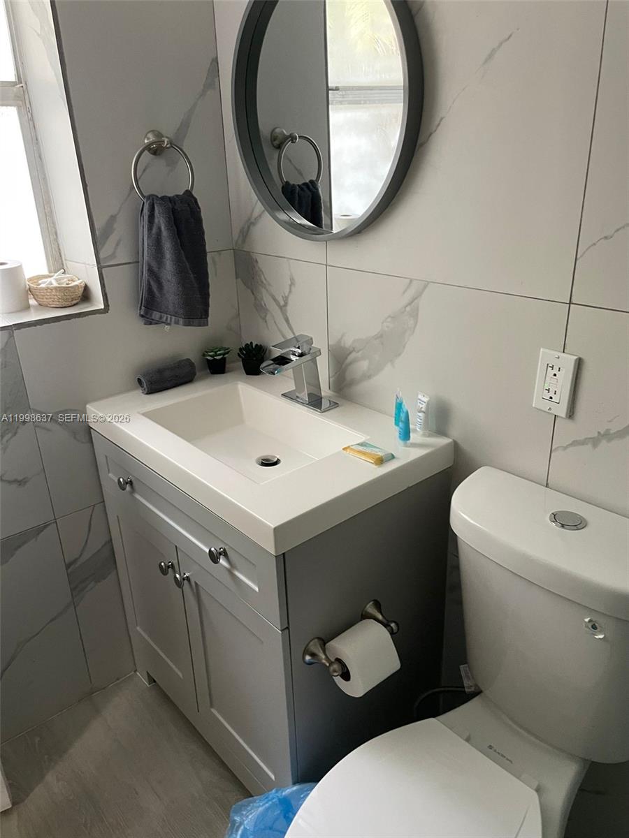 POINCIANA PK AMEN PL BLKS - Residential