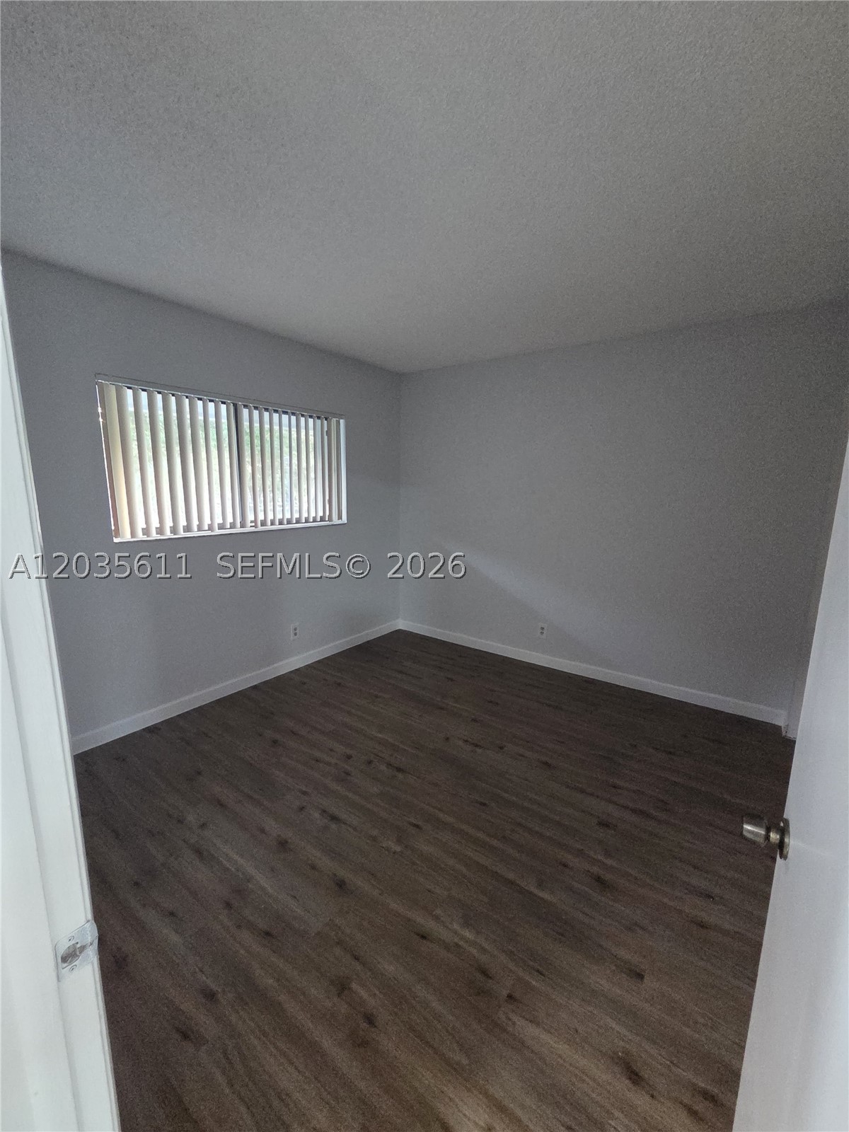 ORIOLE GOLF & TENNIS CLUB - Residential Lease