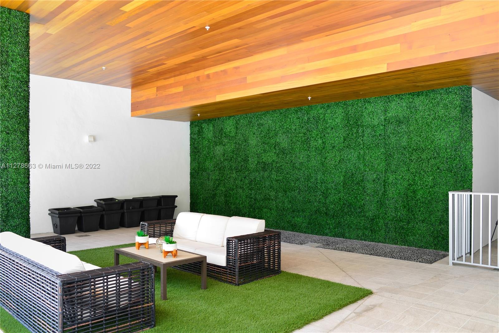 BRICKELL TEN CONDO - Residential Lease