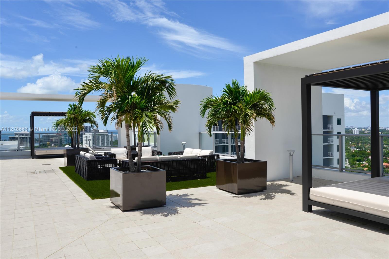 BRICKELL TEN CONDO - Residential Lease