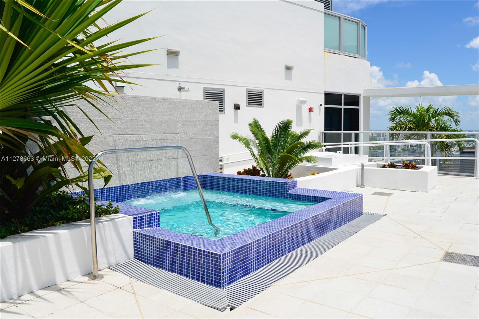BRICKELL TEN CONDO - Residential Lease