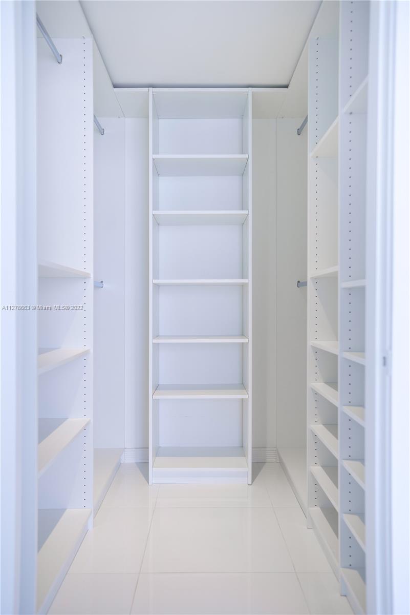 BRICKELL TEN CONDO - Residential Lease