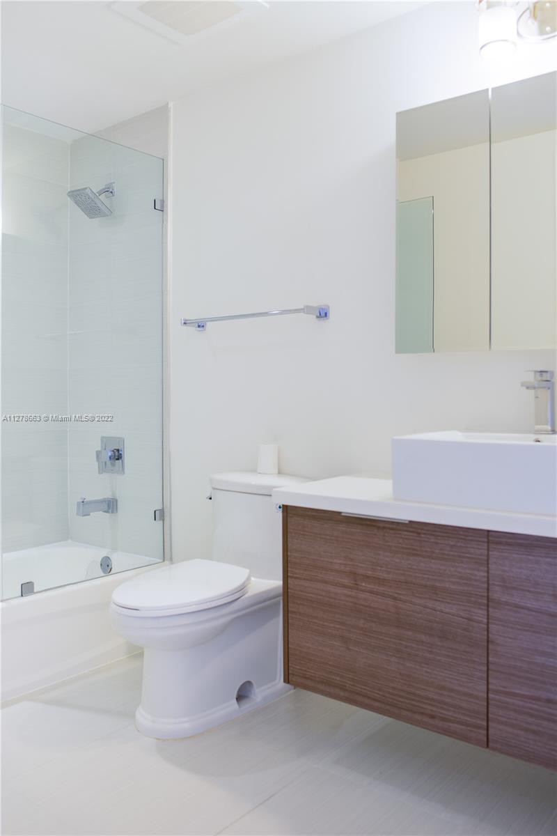 BRICKELL TEN CONDO - Residential Lease