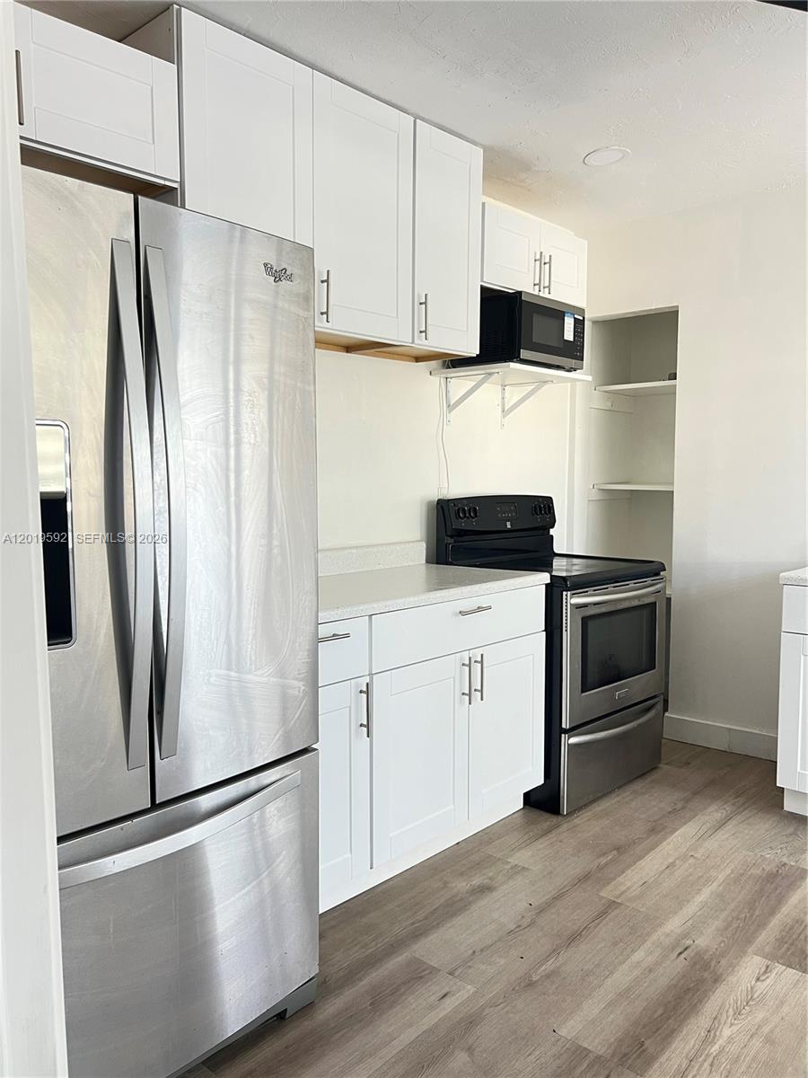 MARGOLIS ESTATES - Residential Income