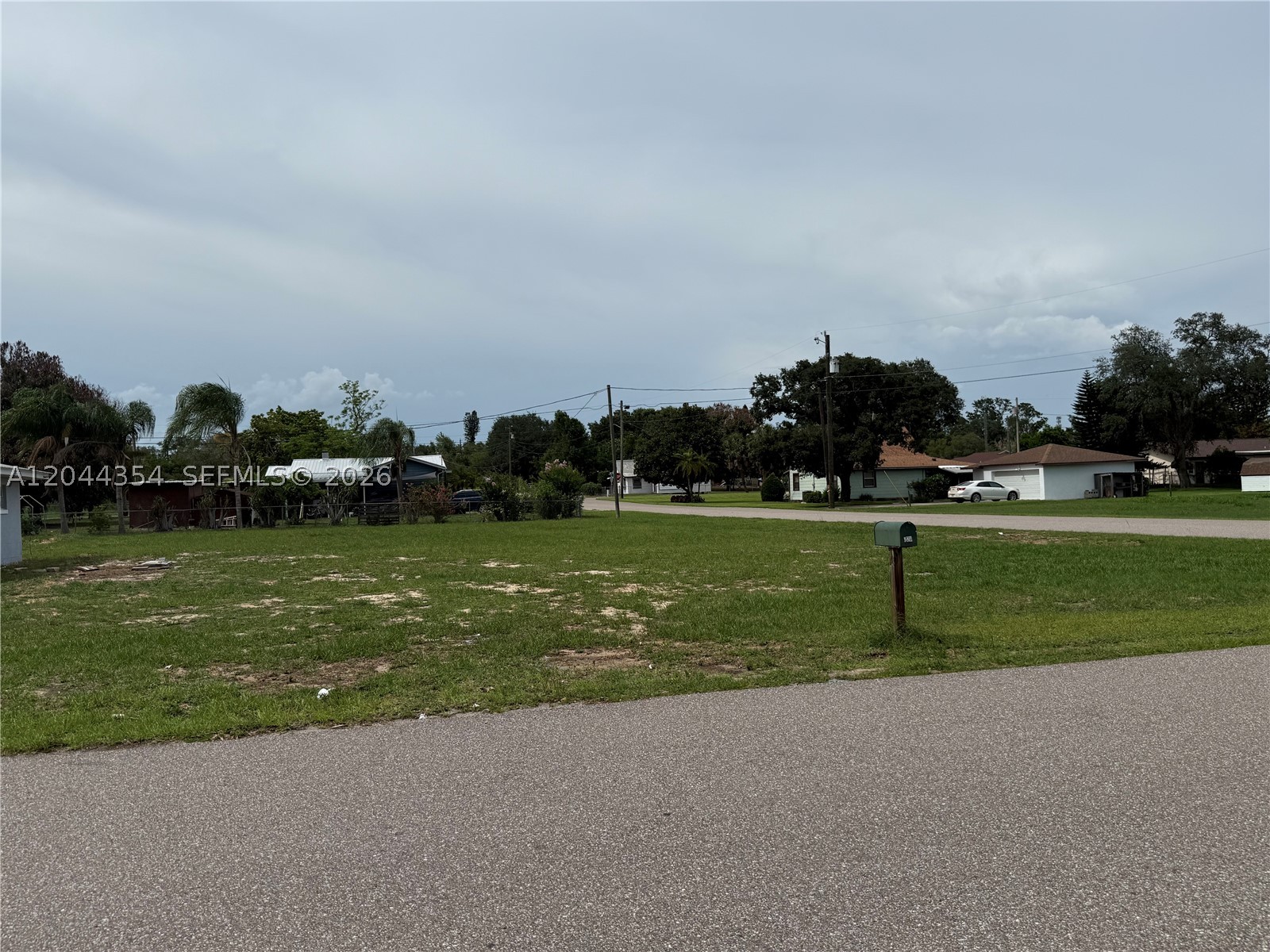 HOFFMANS GROVE - Residential