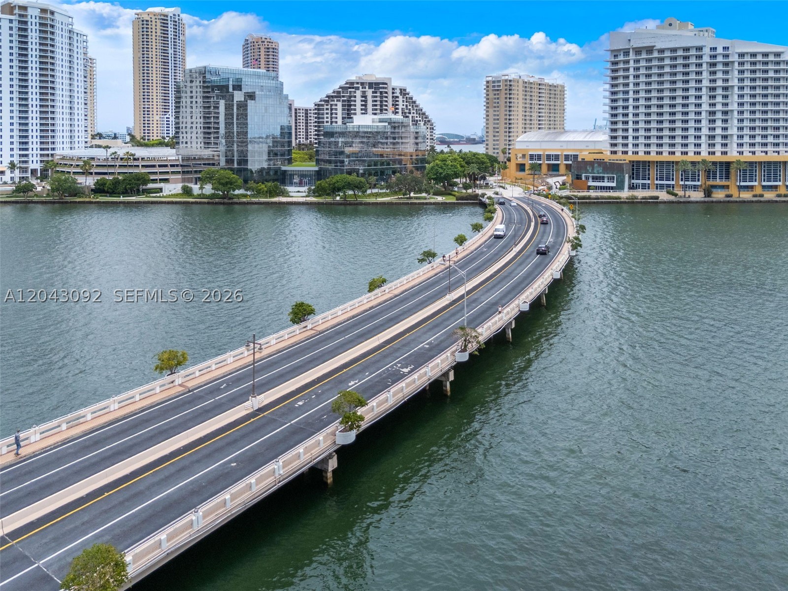 FOUR AMBASSADORS CONDO PH - Residential Lease