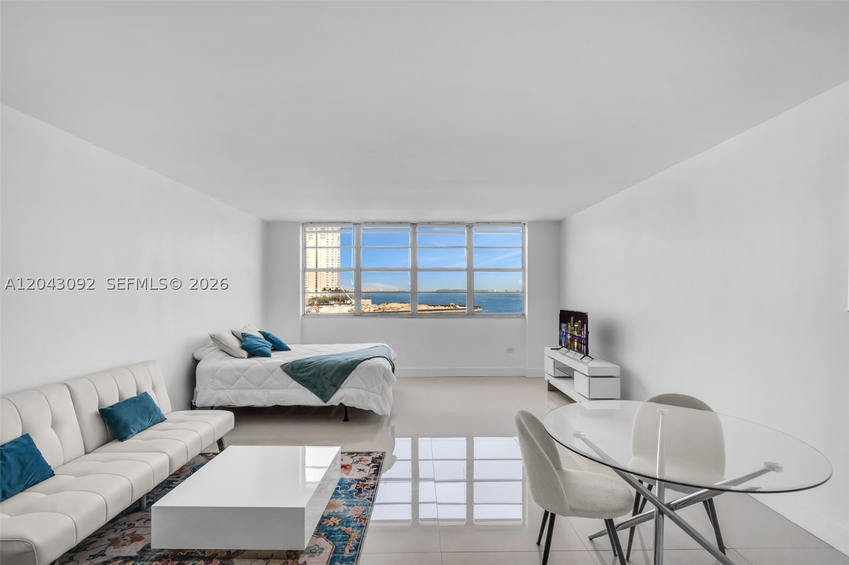 FOUR AMBASSADORS CONDO PH - Residential Lease