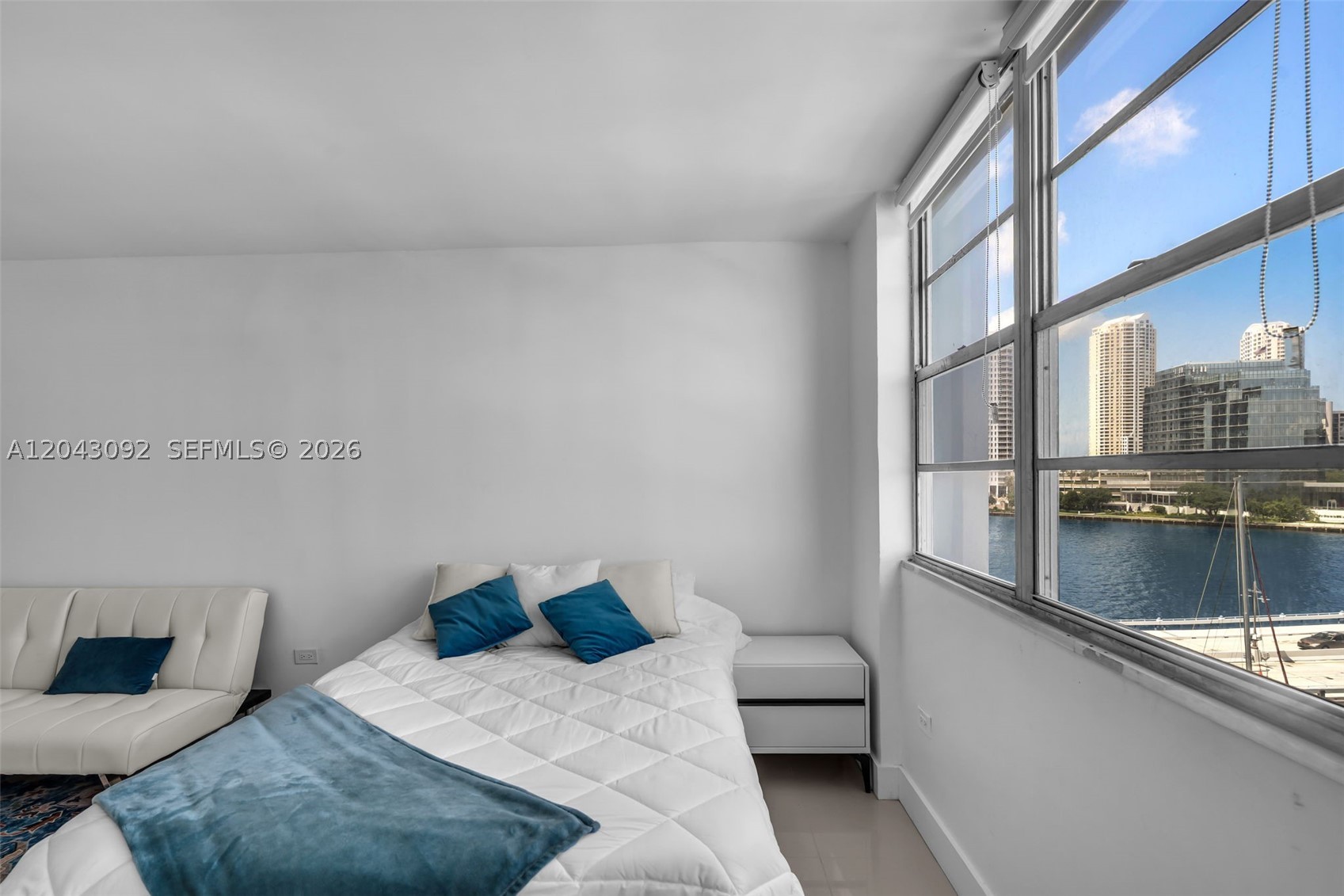 FOUR AMBASSADORS CONDO PH - Residential Lease