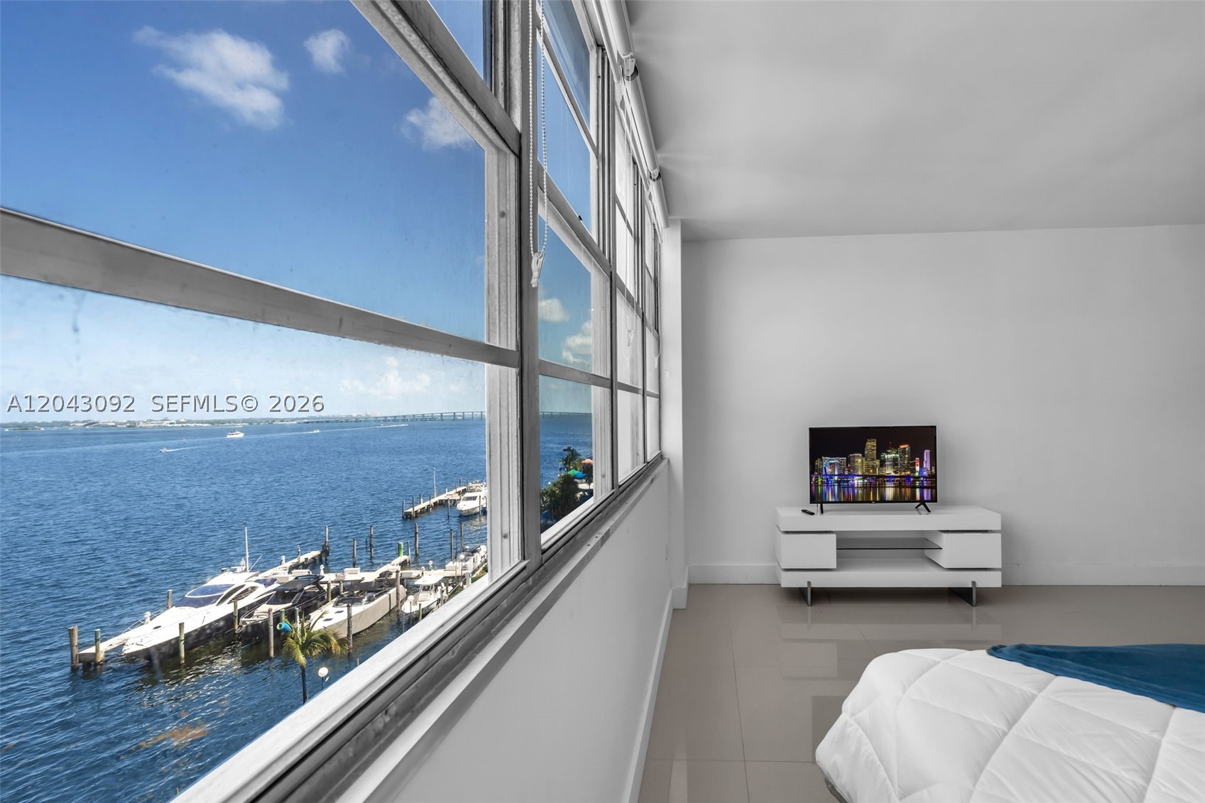 FOUR AMBASSADORS CONDO PH - Residential Lease