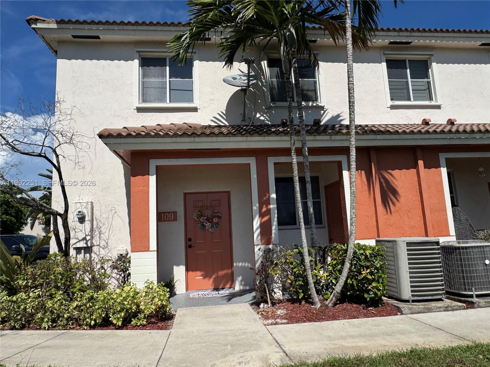 SOLABELLA CONDO - Residential Lease
