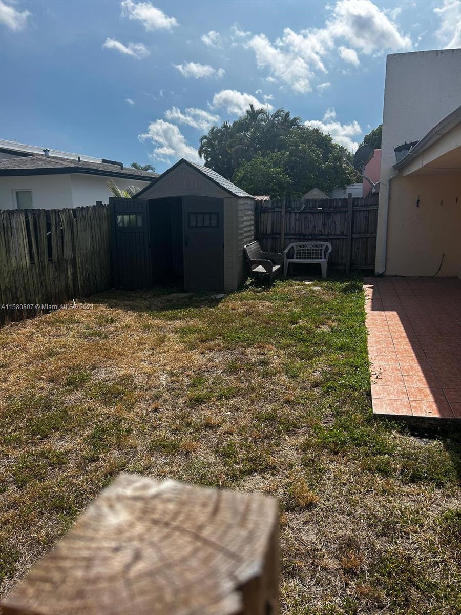 LA BEAU ACRES 2 - Residential Lease
