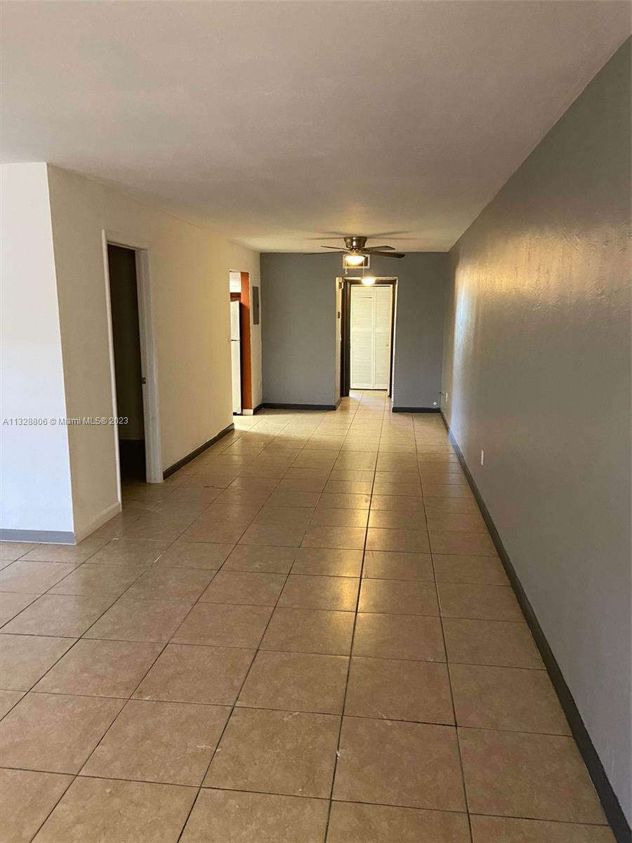 NICE CONDO . 2/1.5 BATH  GREAT LOCATION