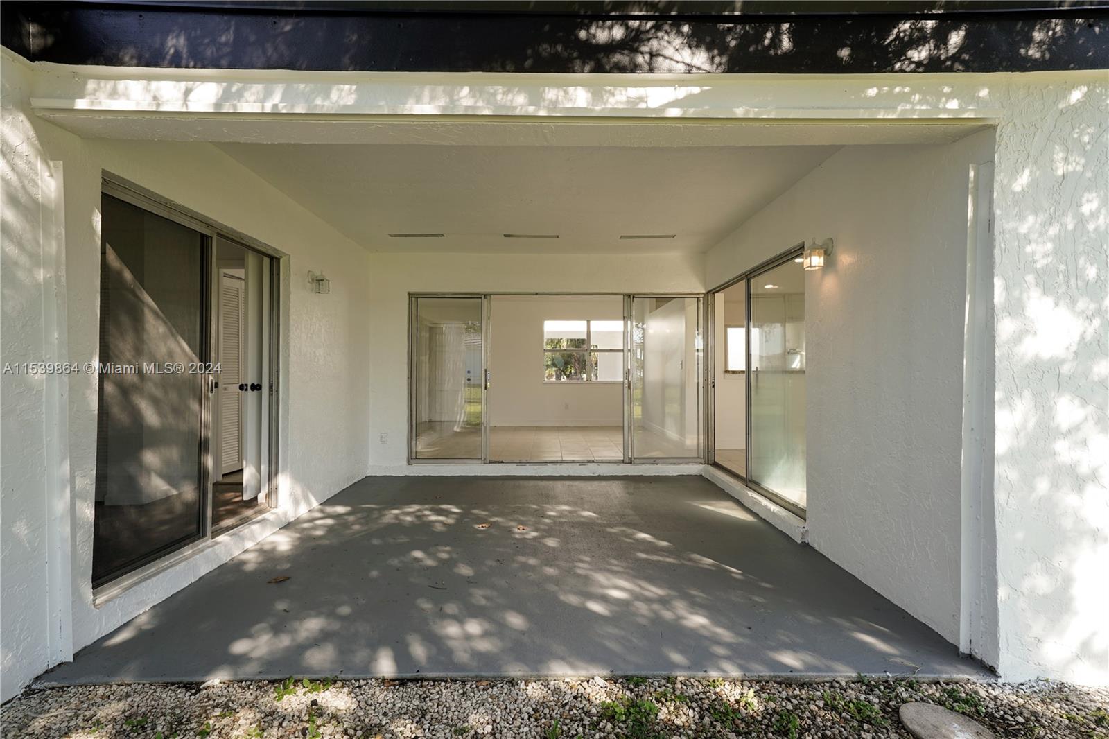 WEITZER SHAUNA MEADOWS SE - Residential