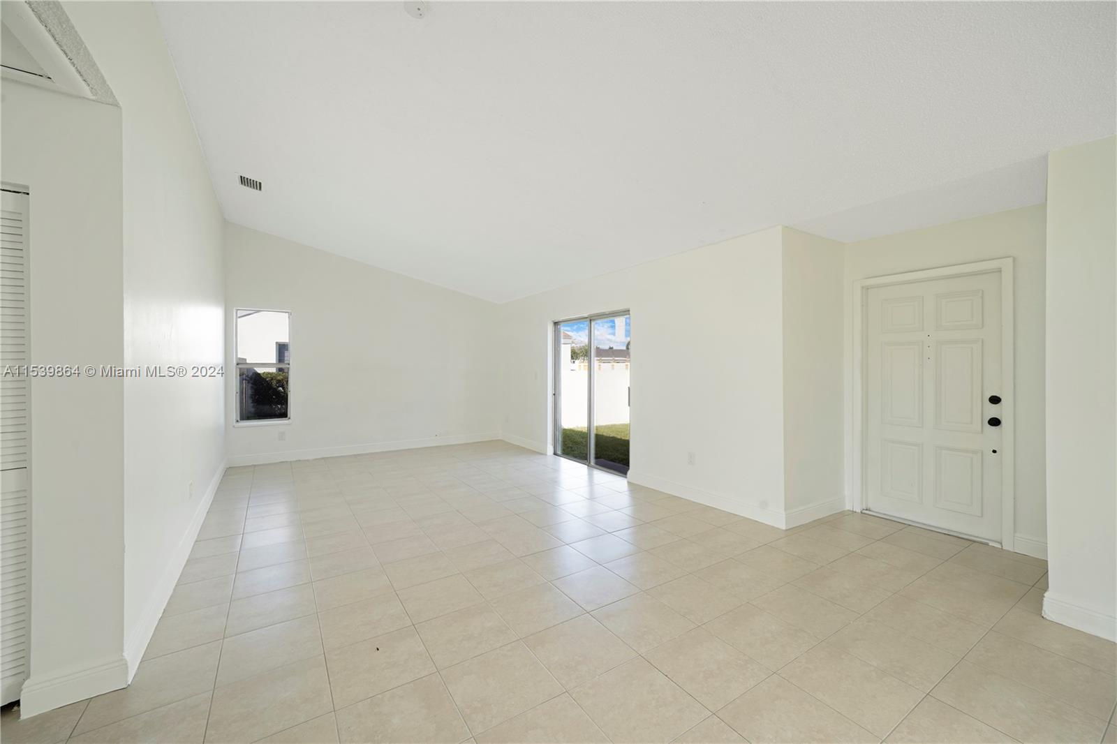 WEITZER SHAUNA MEADOWS SE - Residential