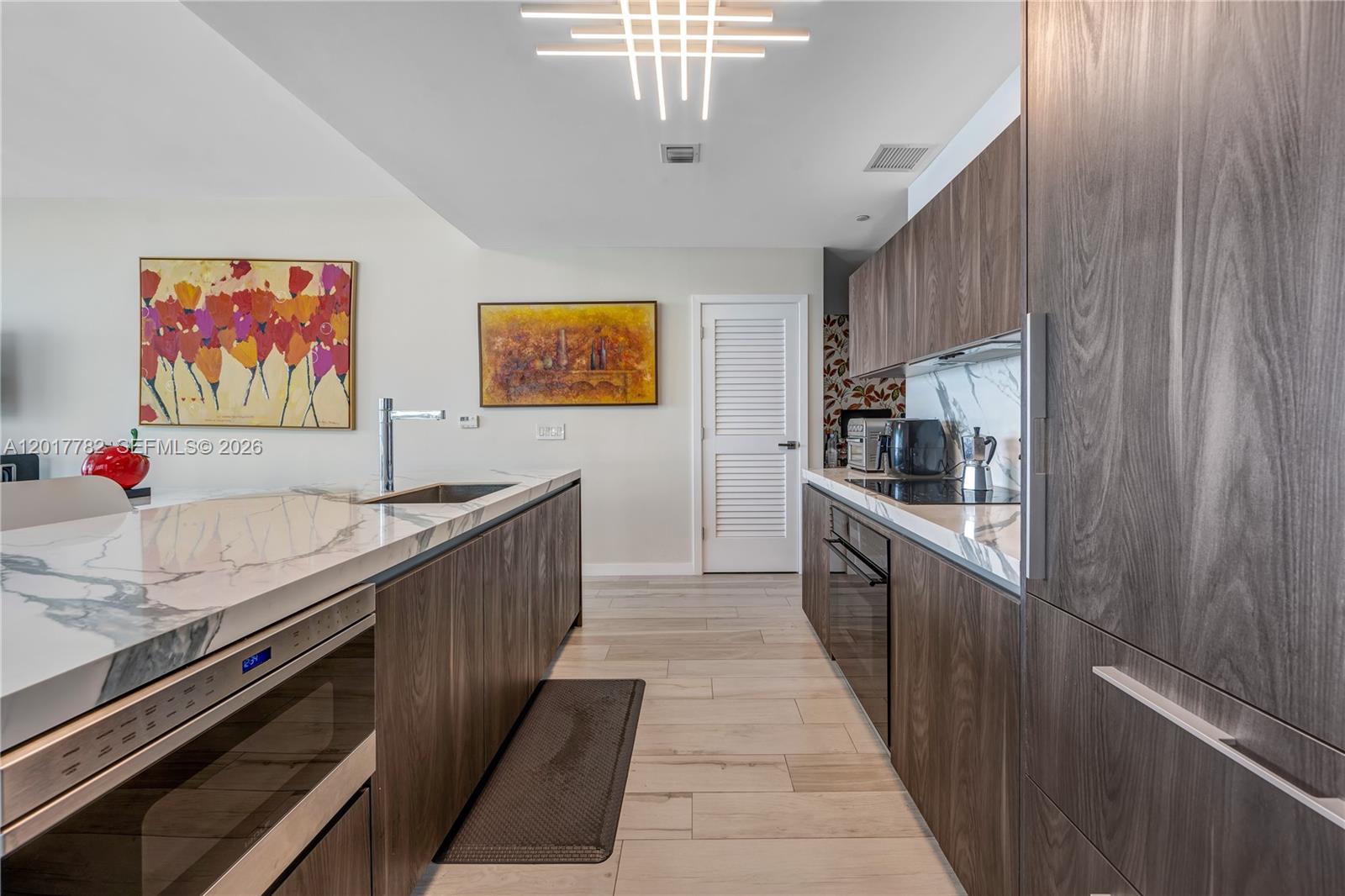GRAN PARAISO CONDO - Residential