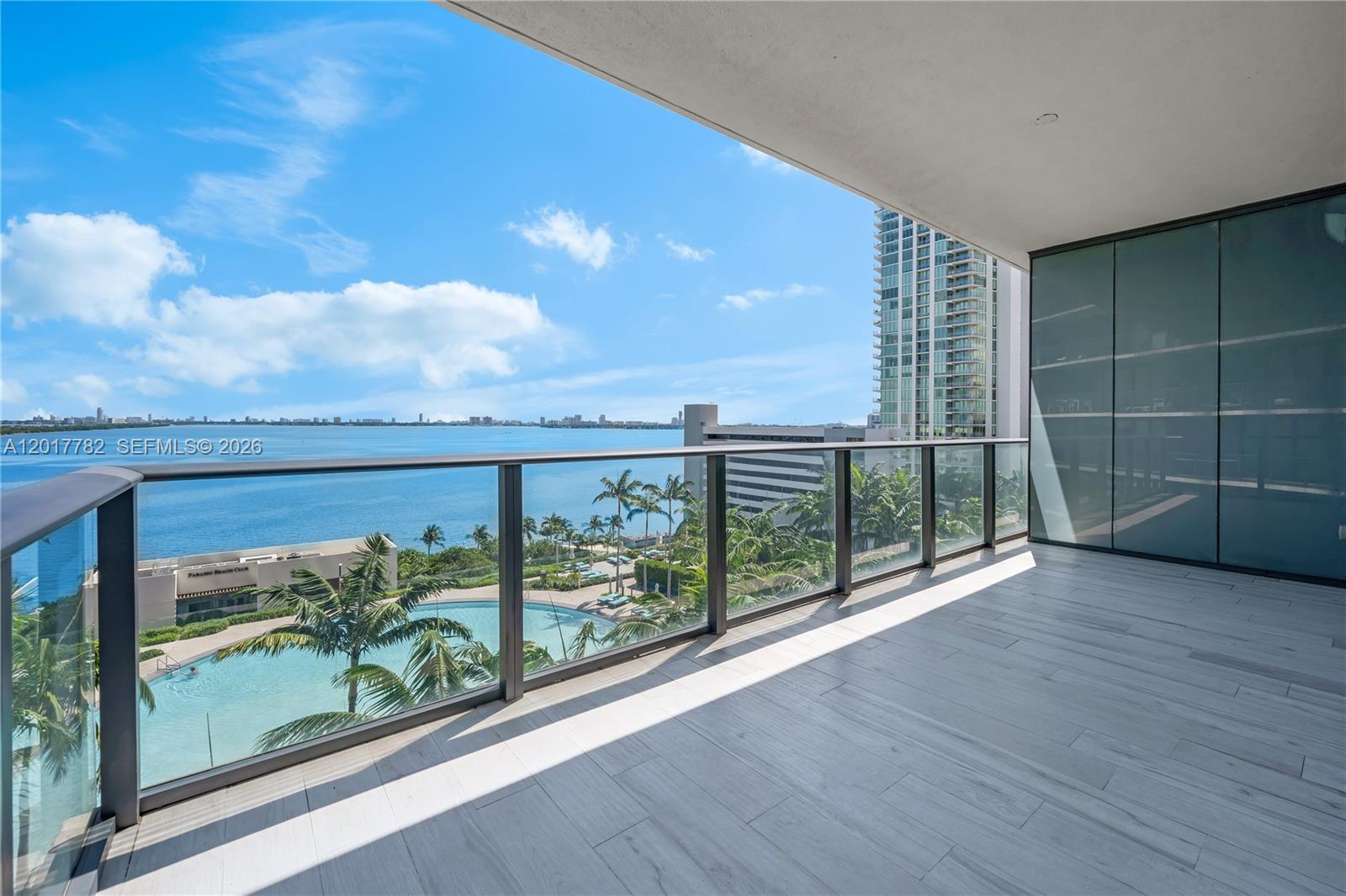 GRAN PARAISO CONDO - Residential