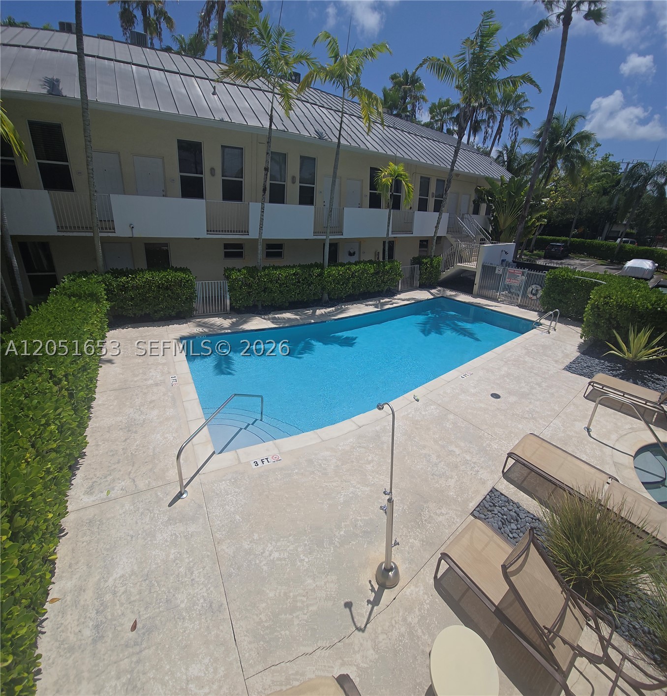 PALMS OF PINECREST CONDO - Residential Lease