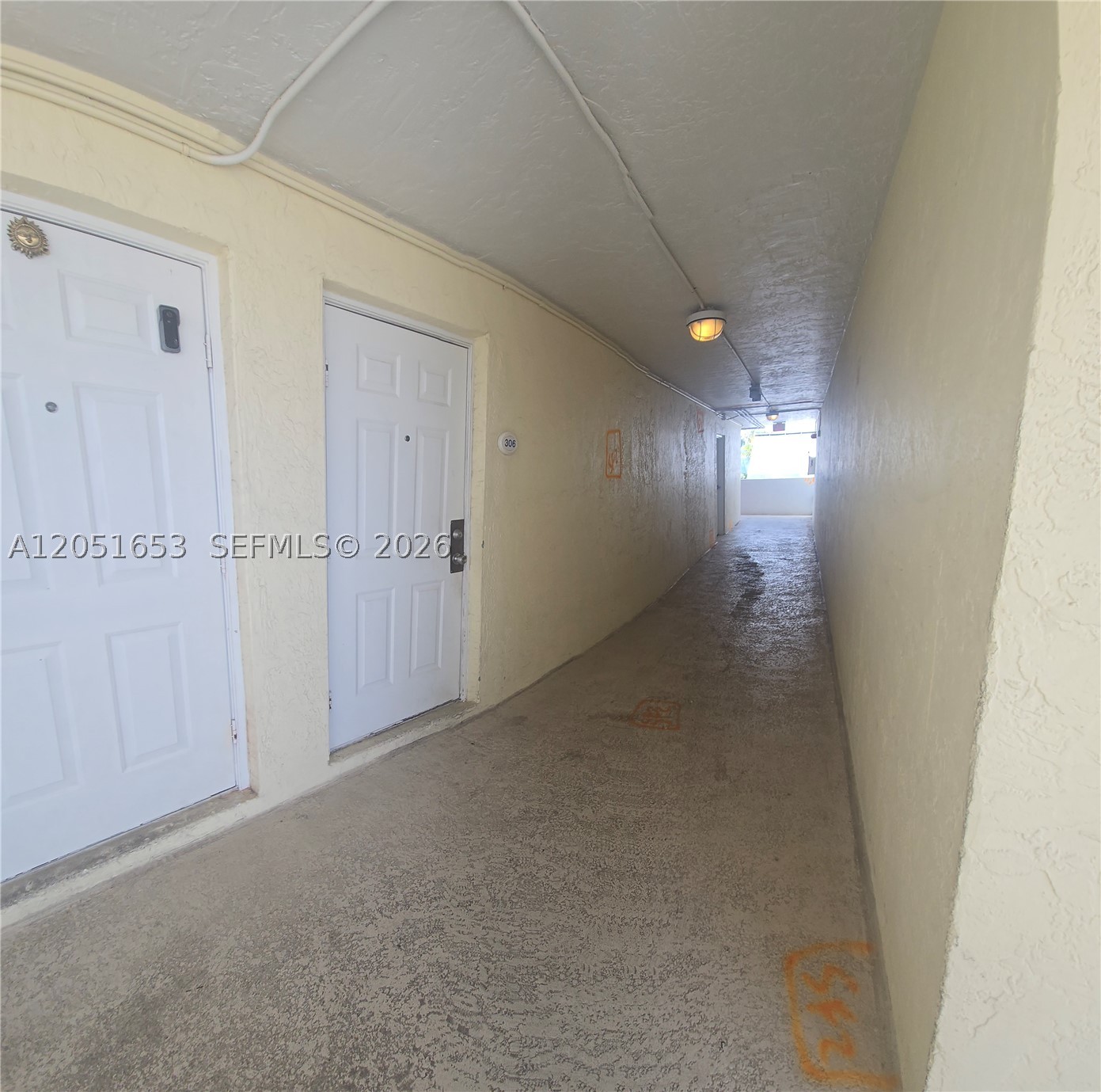 PALMS OF PINECREST CONDO - Residential Lease