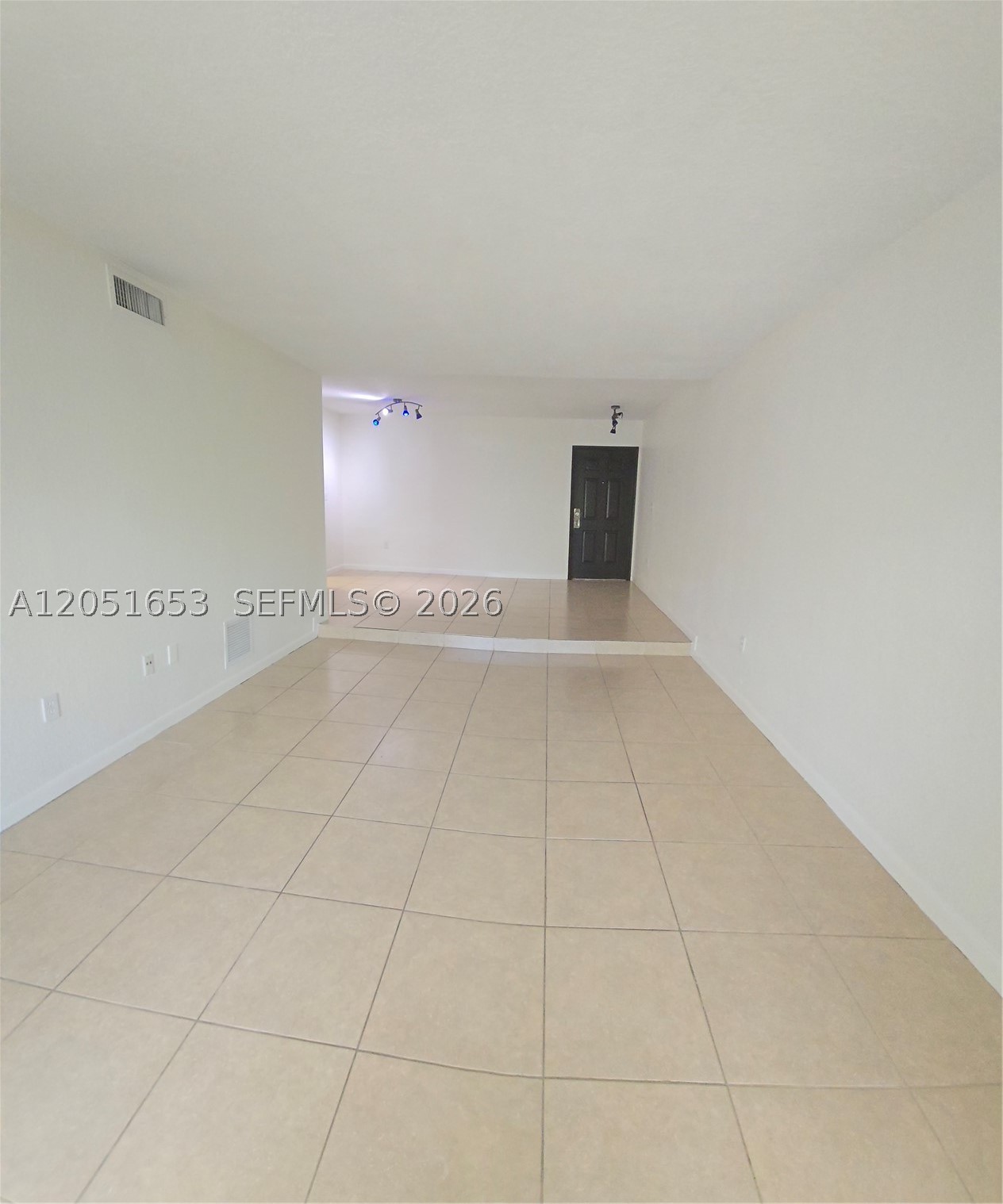 PALMS OF PINECREST CONDO - Residential Lease