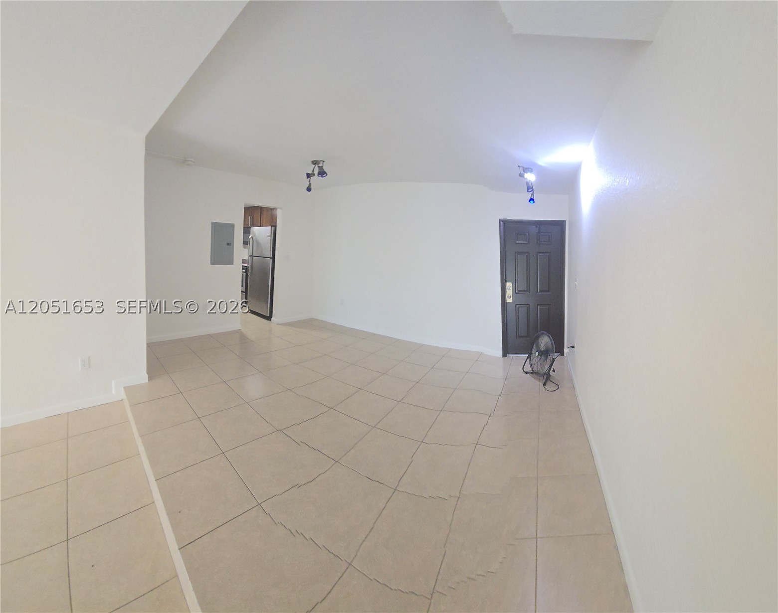 PALMS OF PINECREST CONDO - Residential Lease