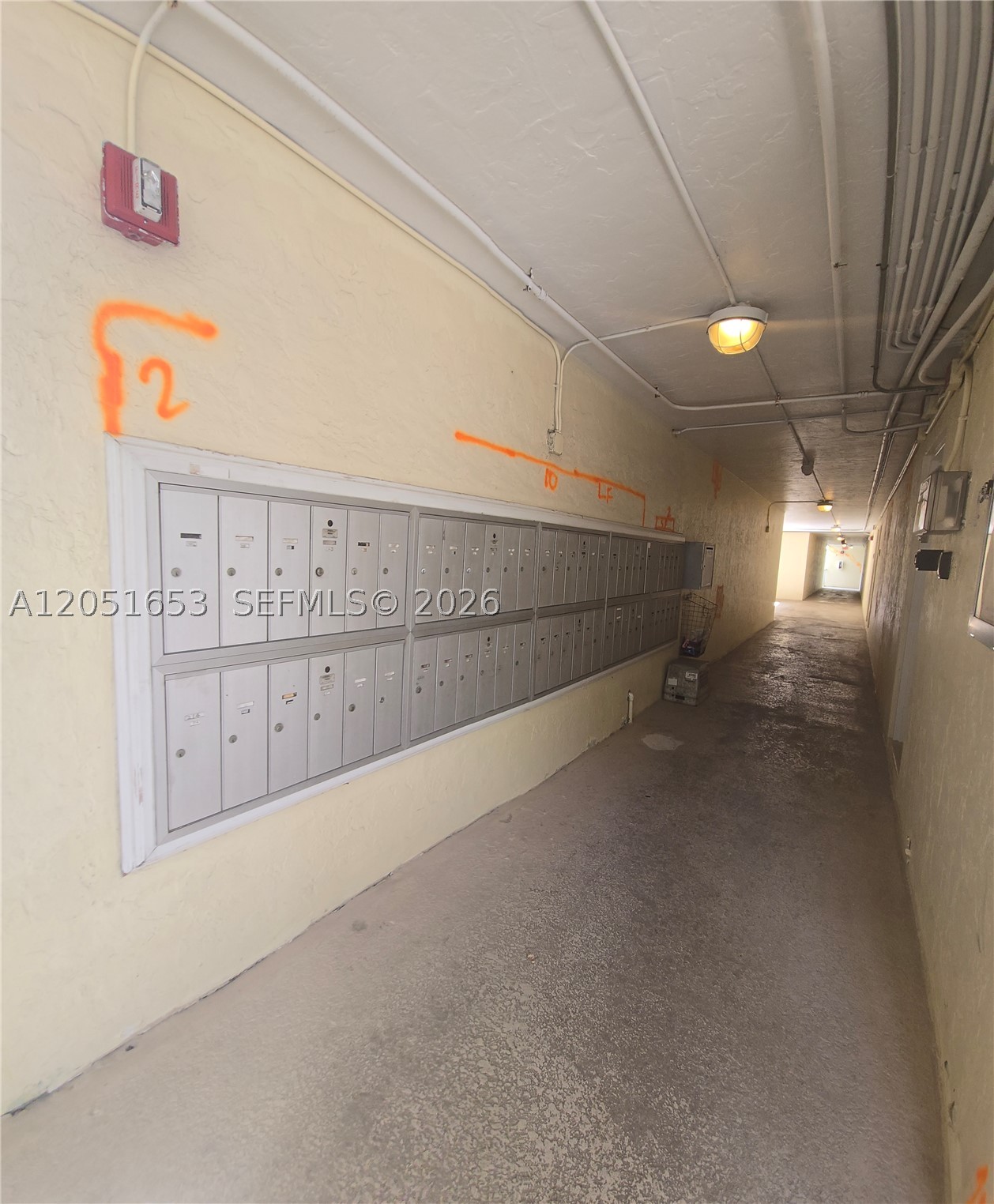 PALMS OF PINECREST CONDO - Residential Lease
