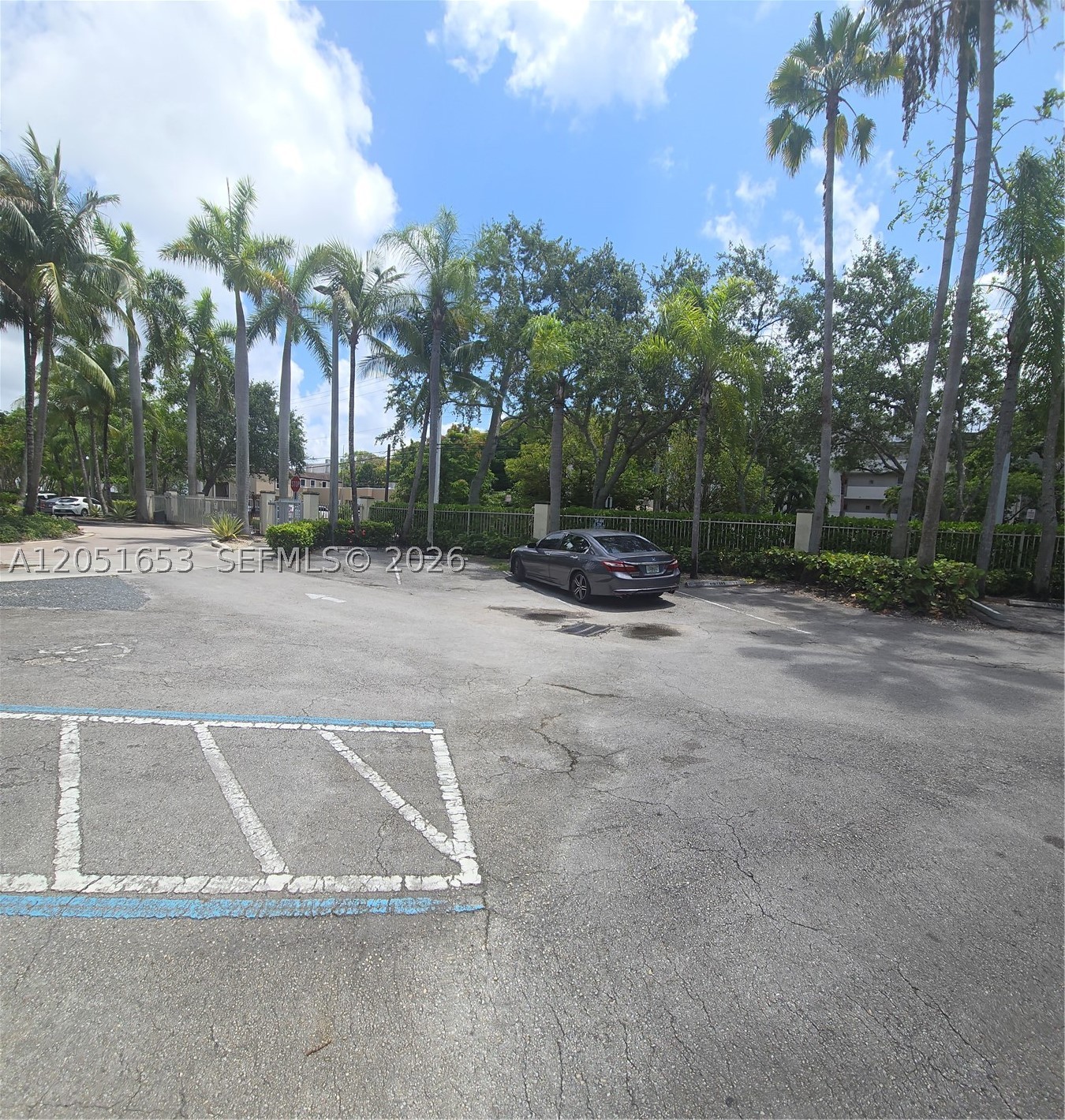 PALMS OF PINECREST CONDO - Residential Lease