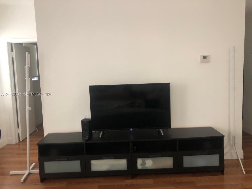 THE SHERIDAN CONDO - Residential Lease