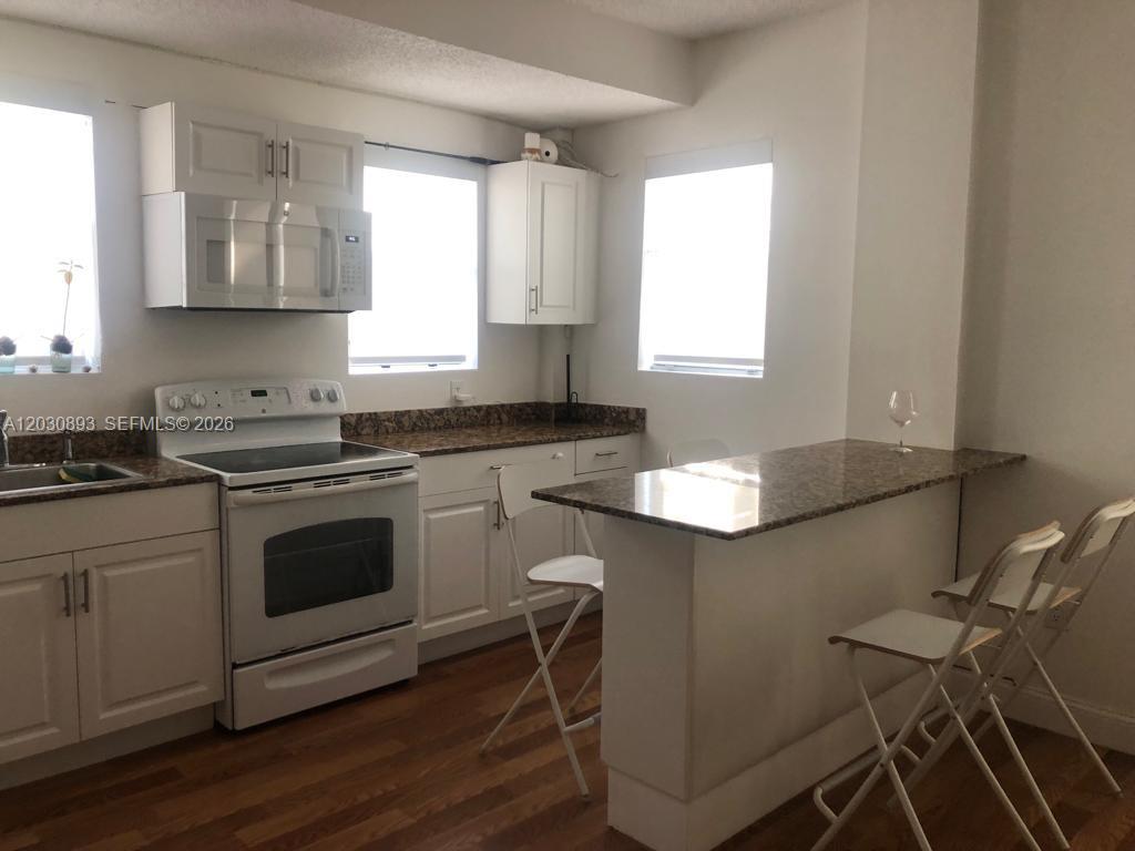 THE SHERIDAN CONDO - Residential Lease