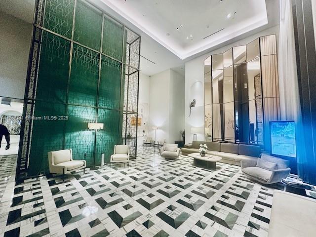 801 SMA RESIDENCES CONDO - Residential Lease