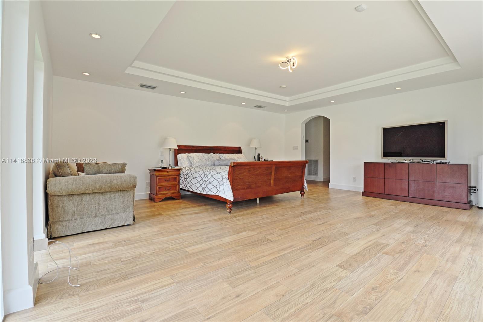 GOLDEN ISLES SEC - Residential