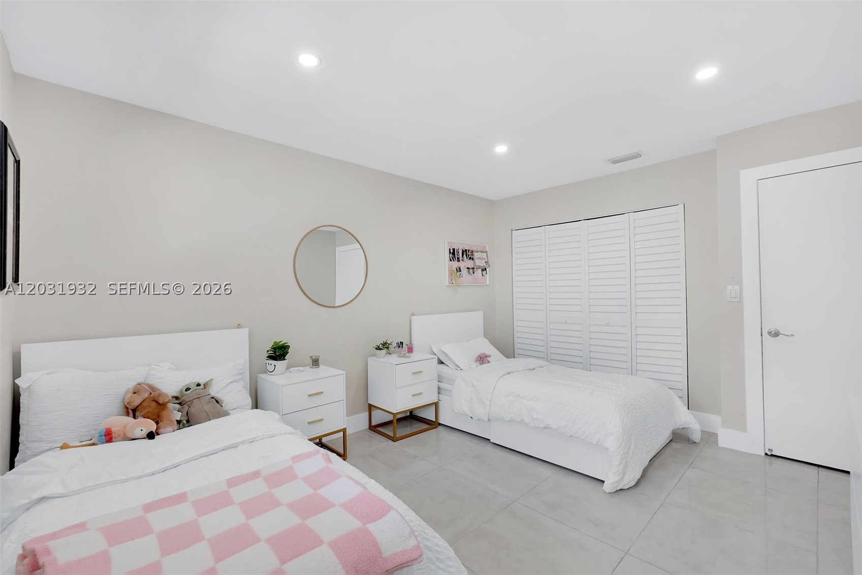 KINGS CREEK - Residential