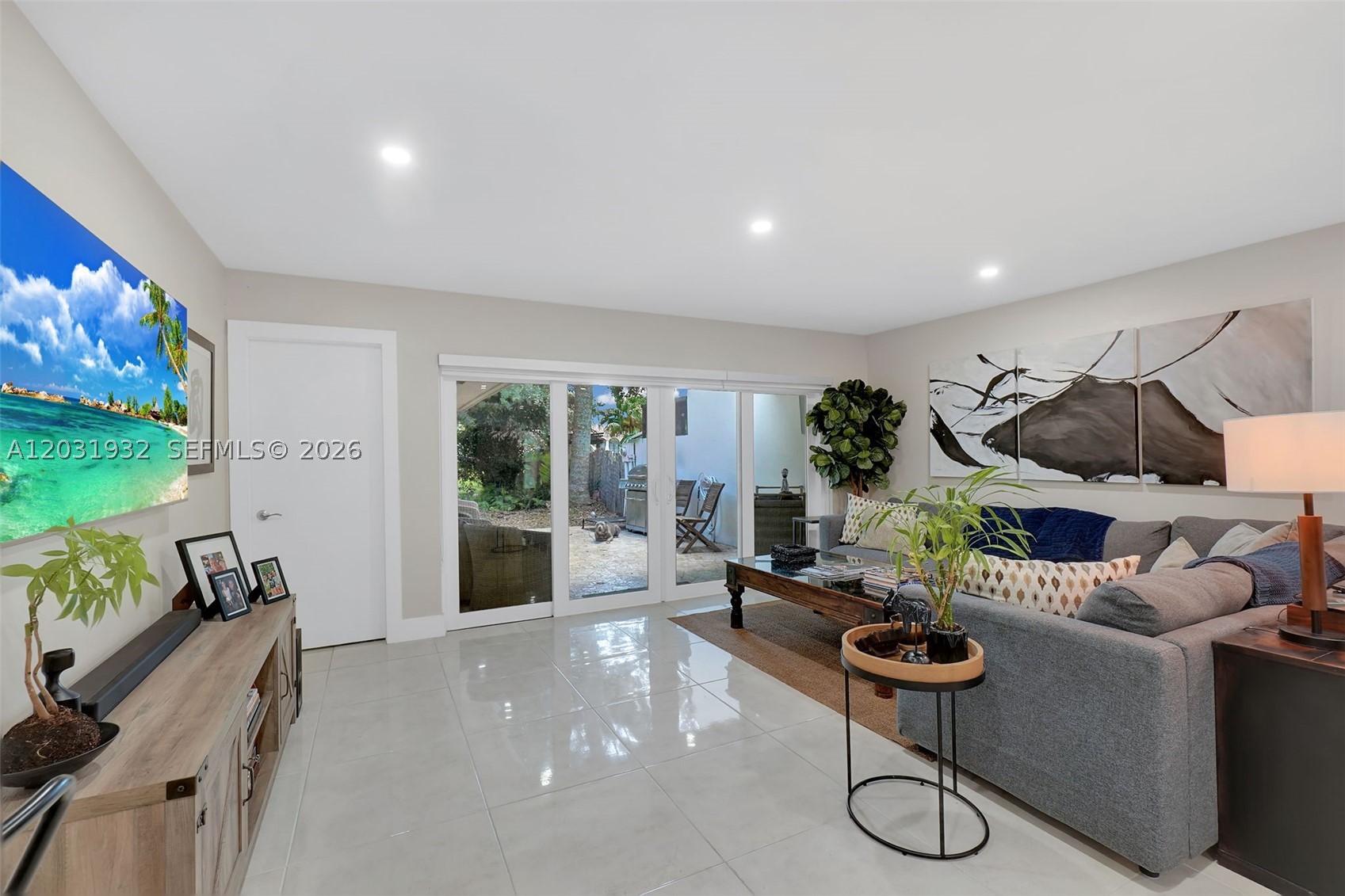 KINGS CREEK - Residential
