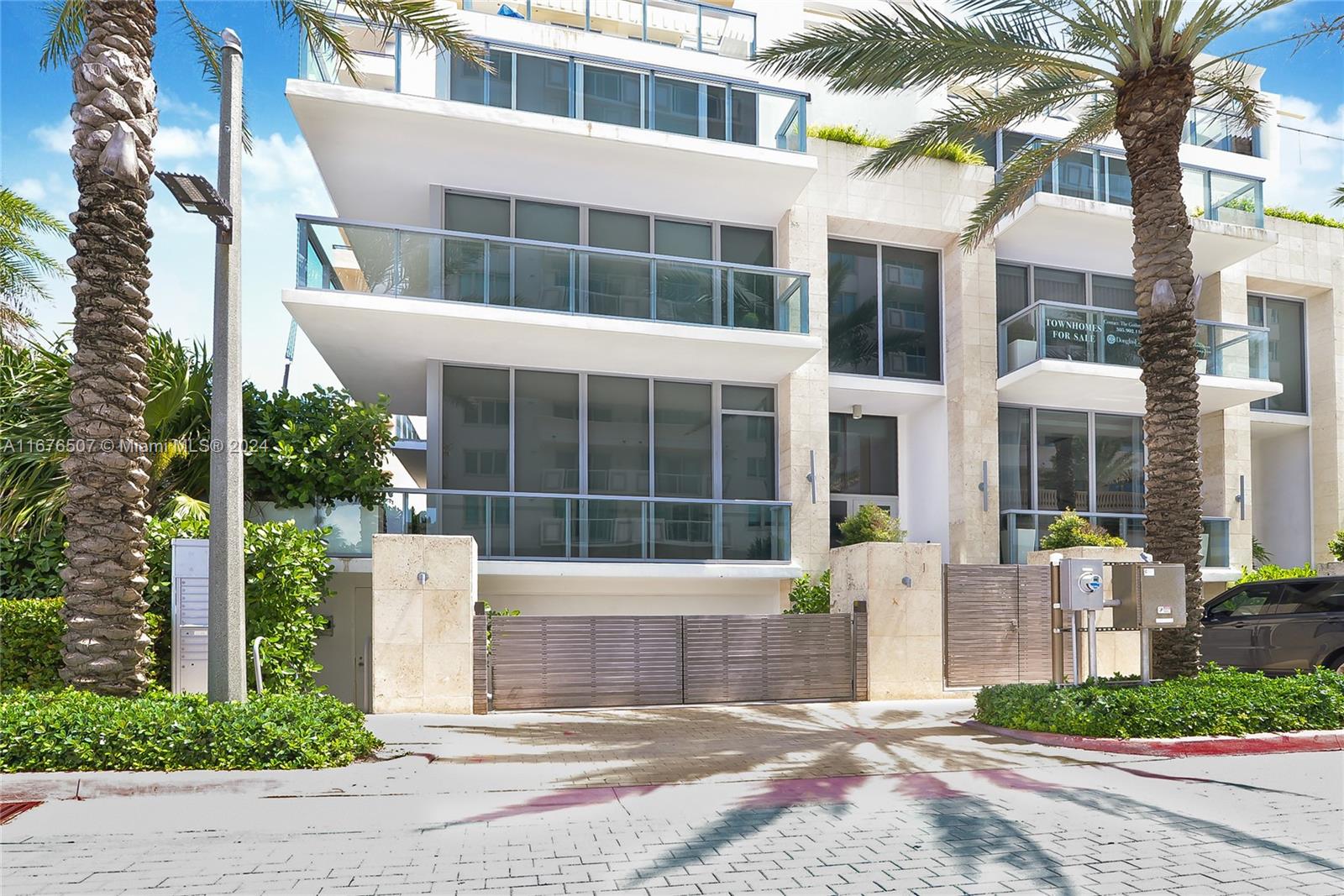 OCEAN SEVEN CONOMINIUMS - Residential