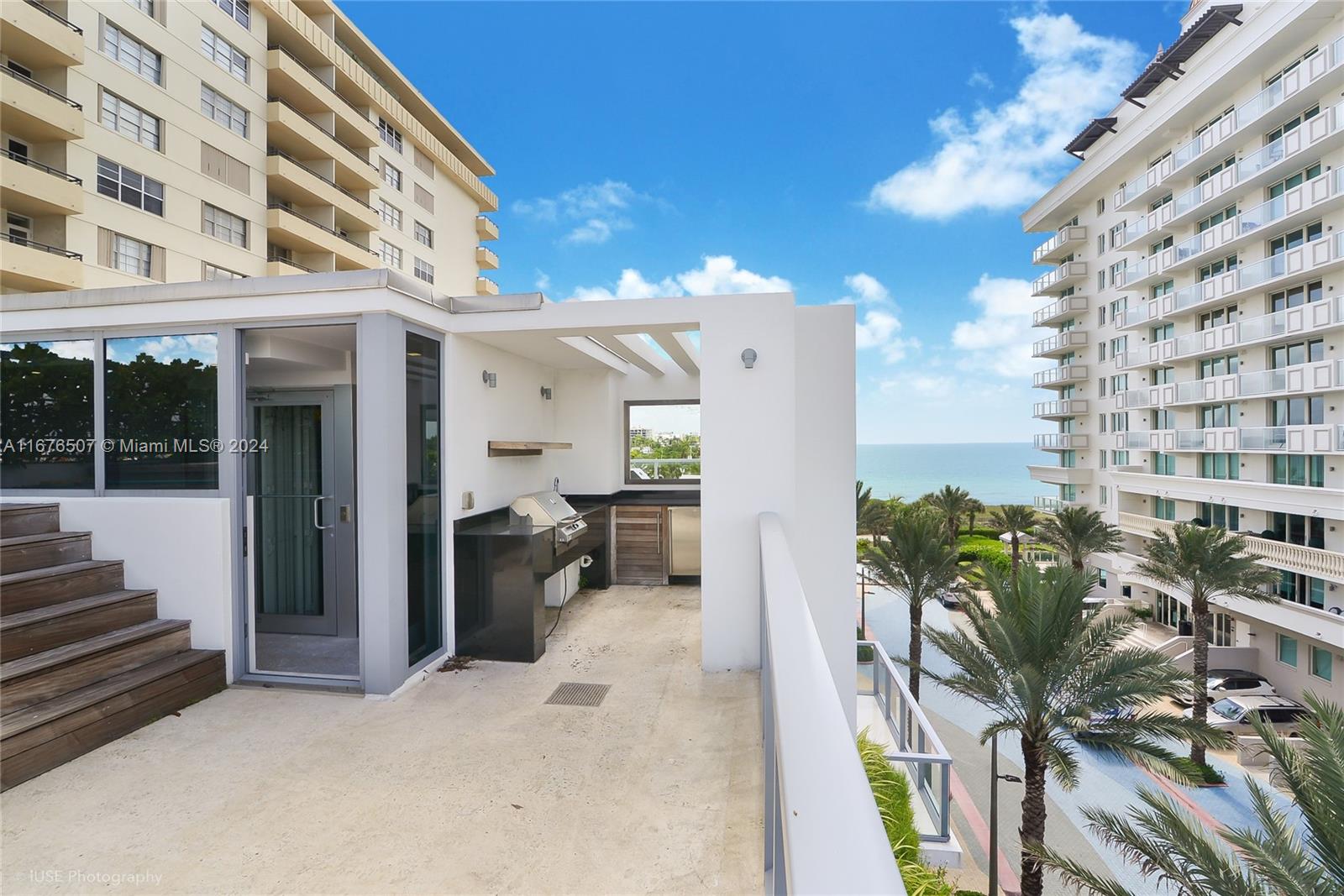 OCEAN SEVEN CONOMINIUMS - Residential