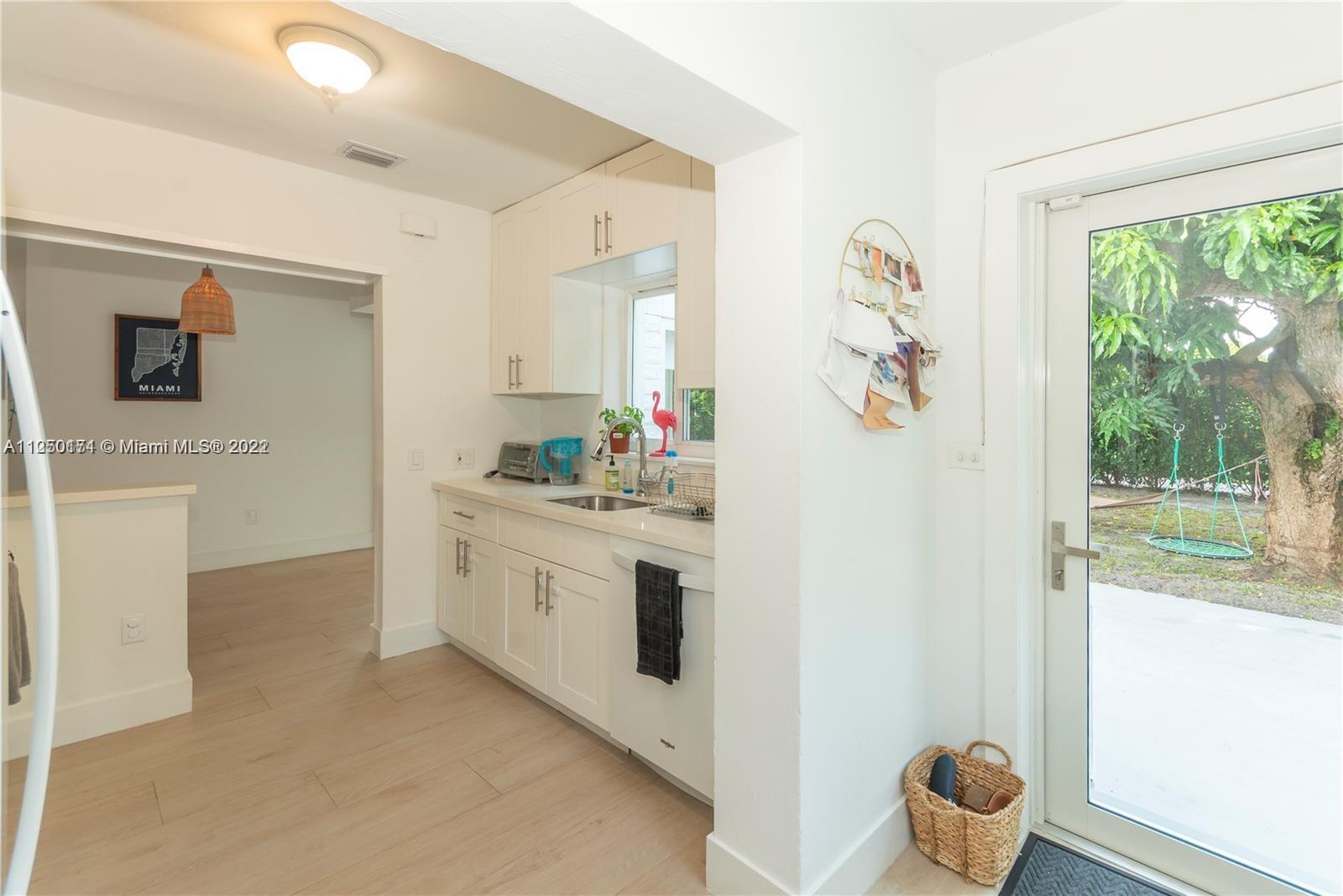 MIAMI SHORES SEC 6 - Residential Lease