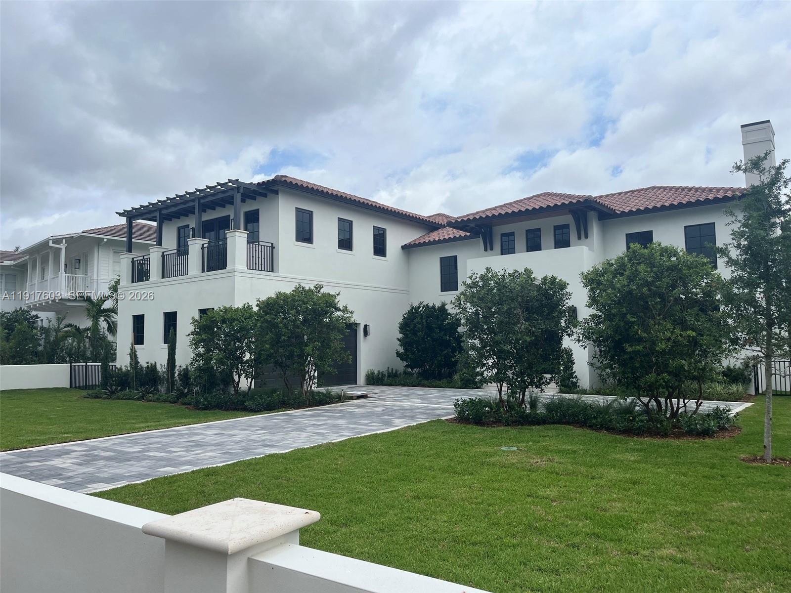 CORAL GABLE COUNTRY CLUB - Residential
