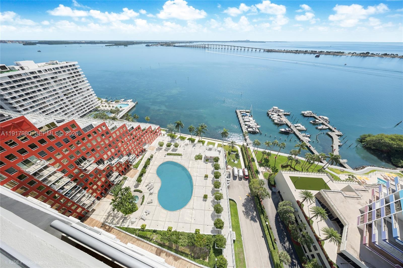 THE PALACE CONDO - Residential