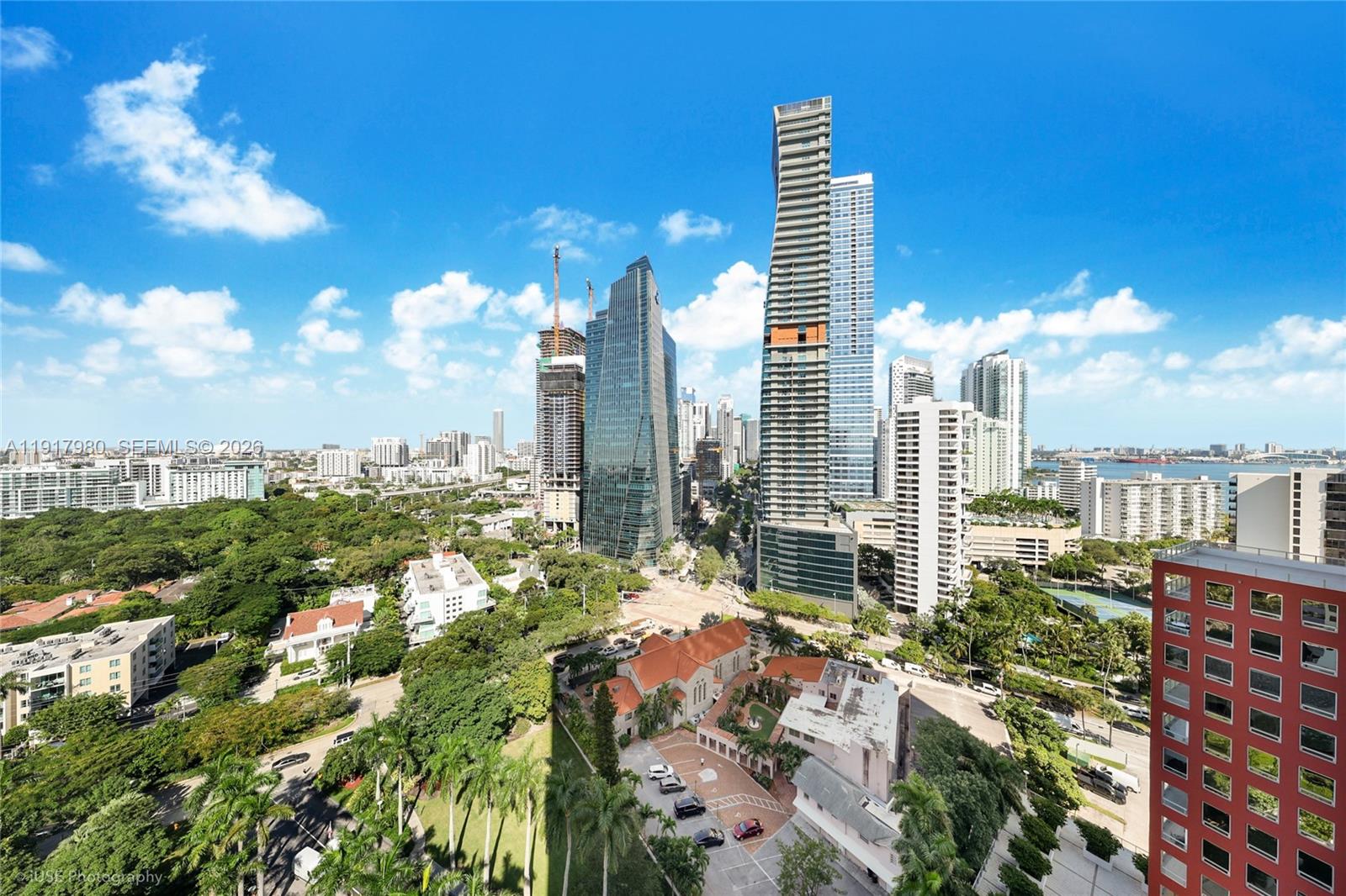 THE PALACE CONDO - Residential