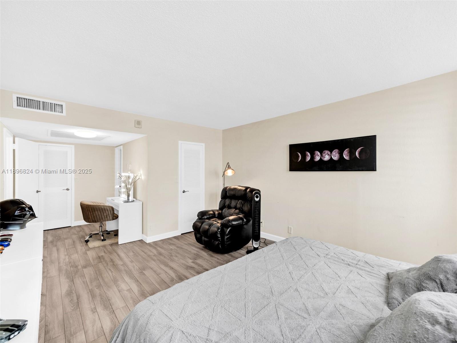 PARKER PLAZA CONDO ESTATE - Residential