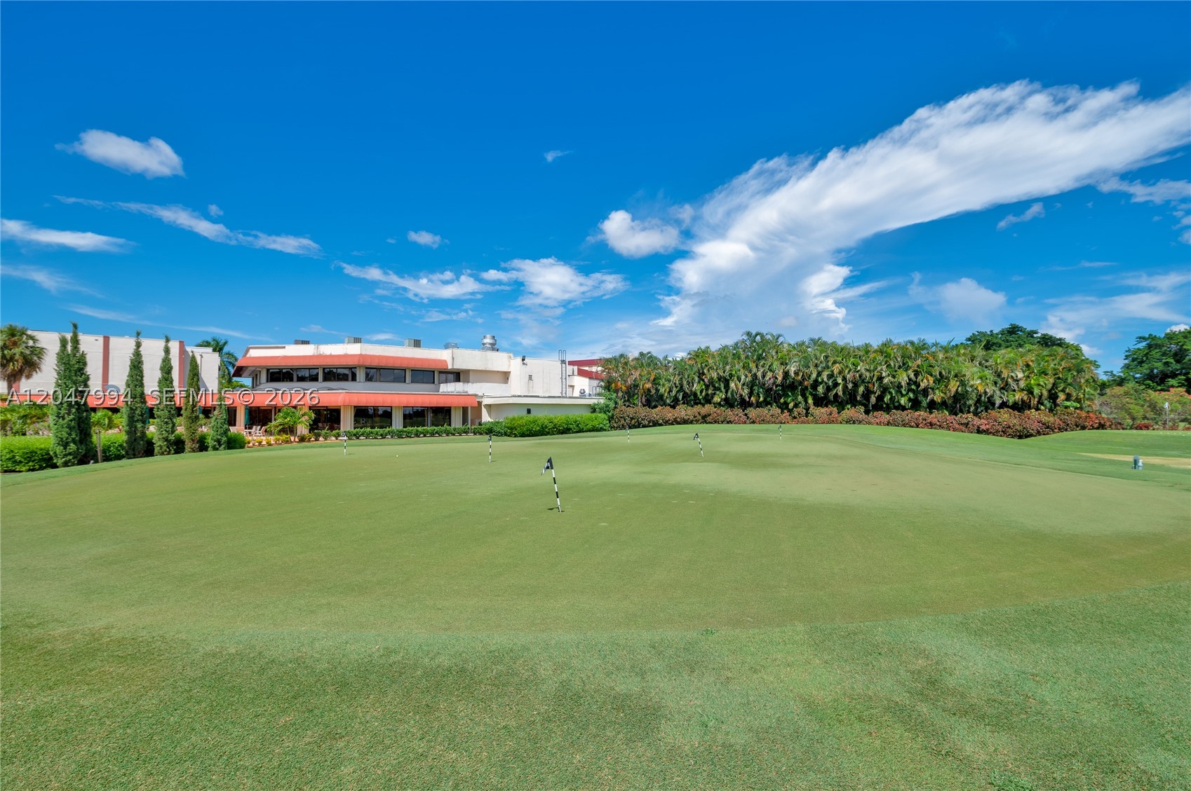 HOLLYBROOK GOLF - Residential
