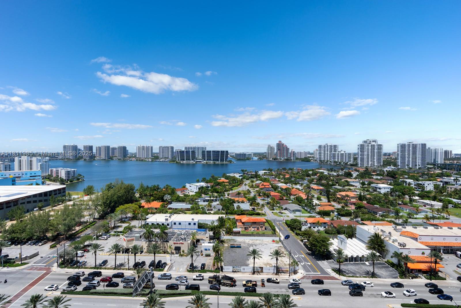 18555 COLLINS AVENUE COND - Residential