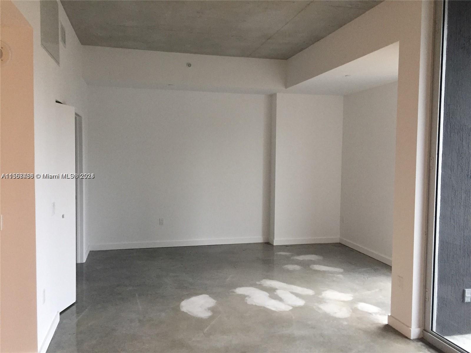 CENTRO CONDO - Residential