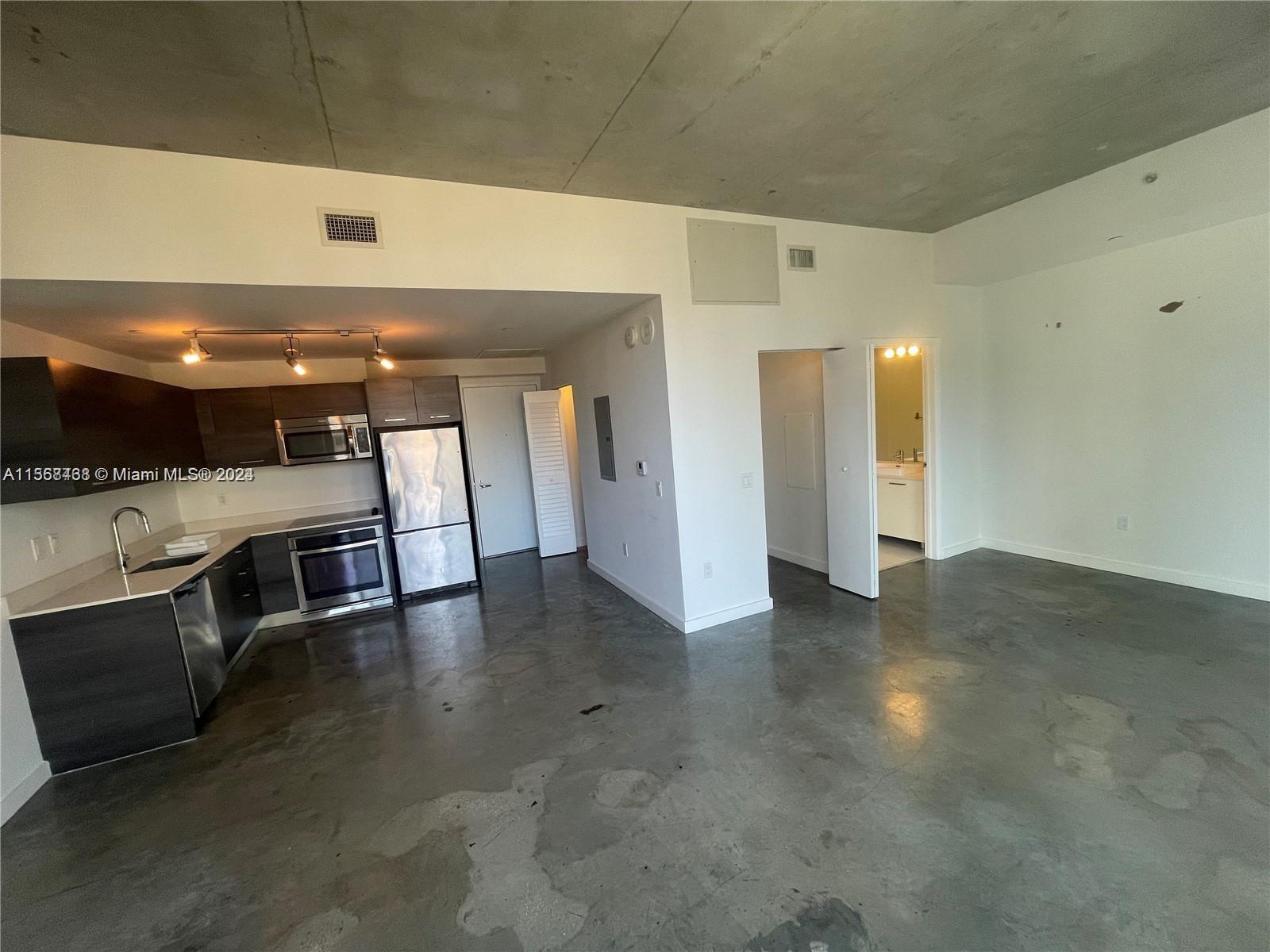 CENTRO CONDO - Residential