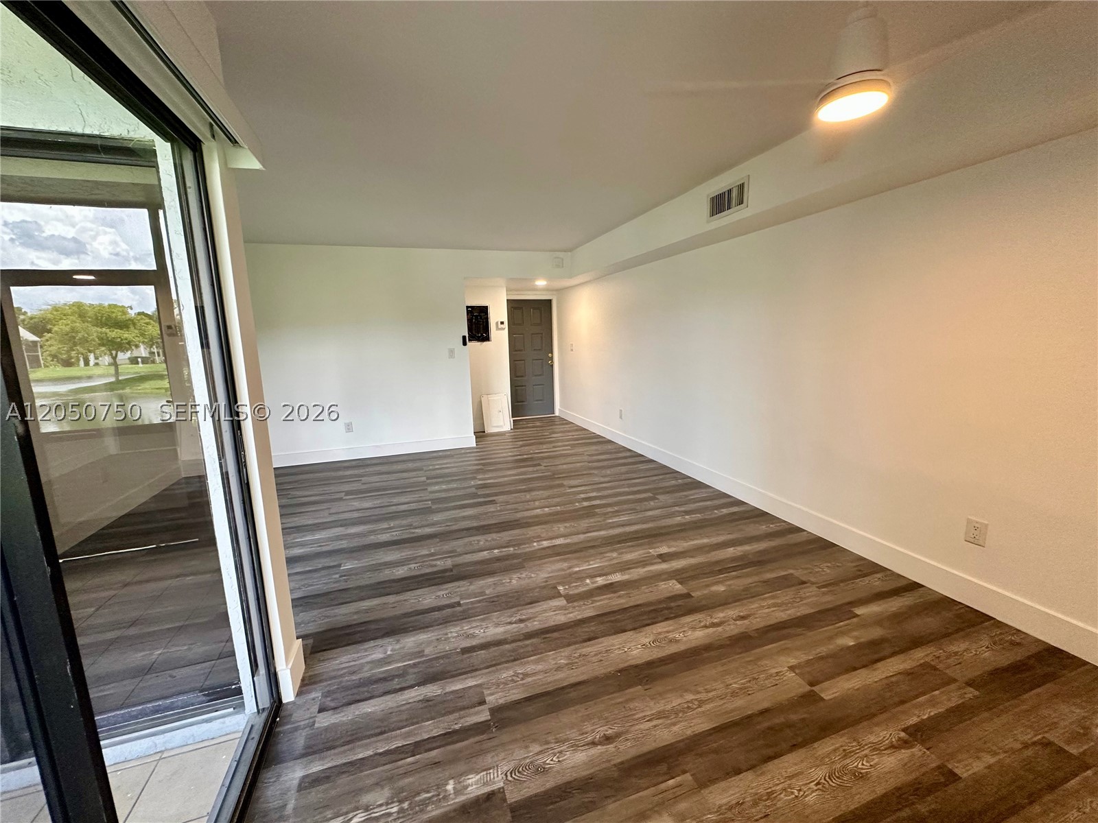 LAKESHORE CONDO I - Residential Lease