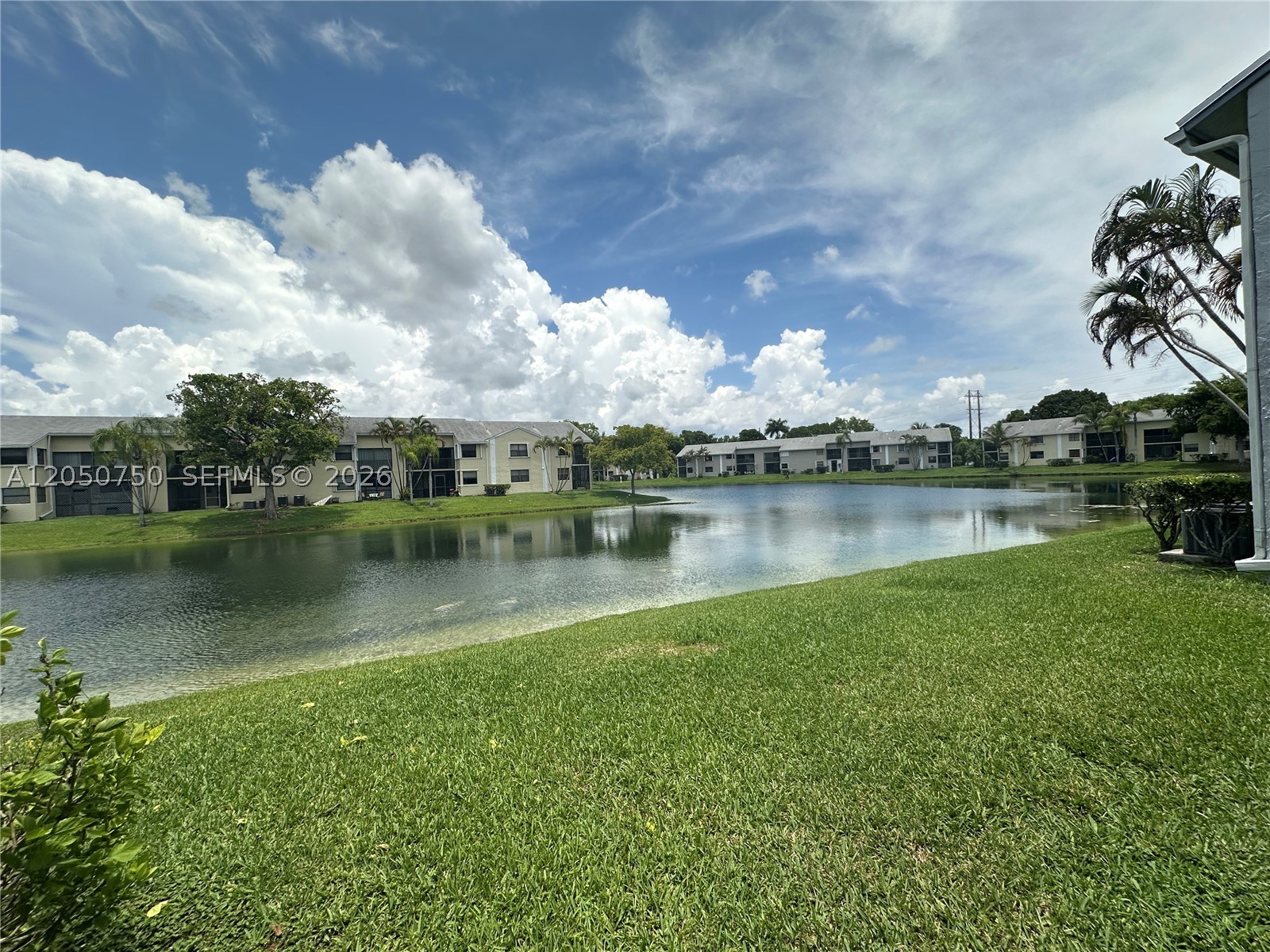 LAKESHORE CONDO I - Residential Lease