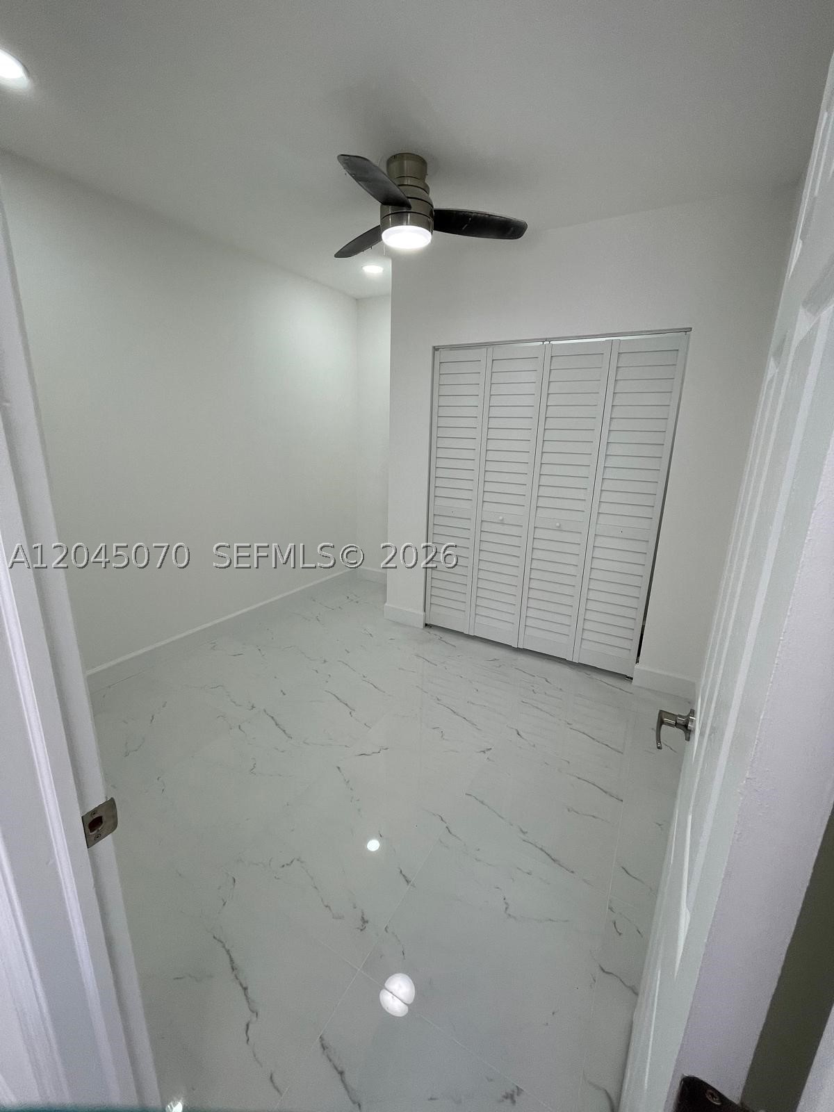 SHORELINE AT THE HAMMOCKS - Residential Lease