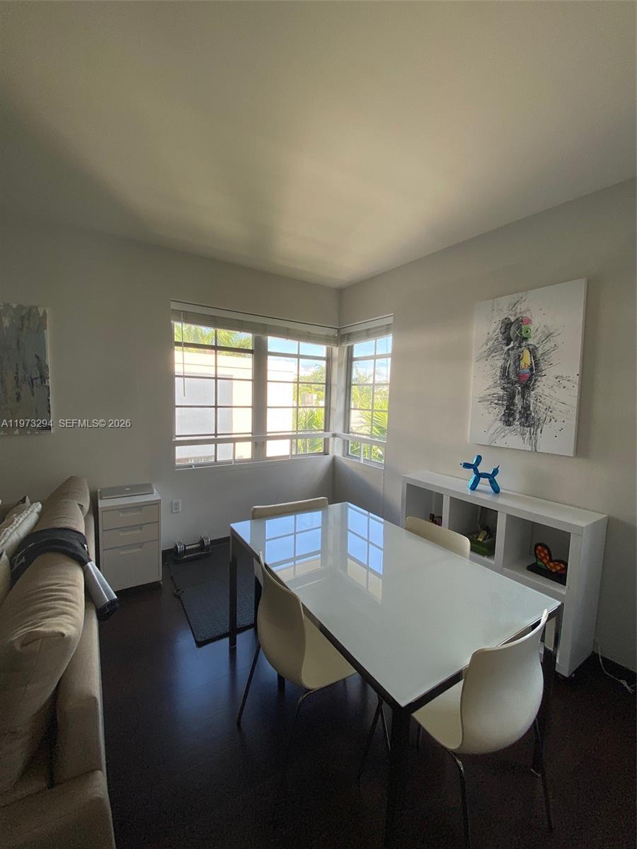 ARTECITY GOVERNOR CONDO - Residential