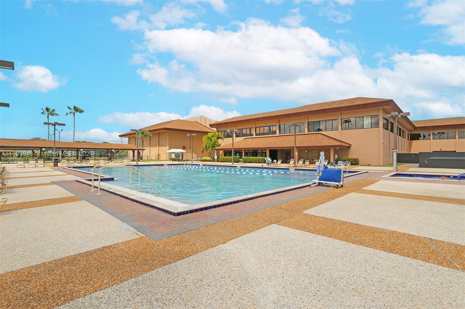 SUFFOLK AT CENTURY VILLAG - Residential Lease
